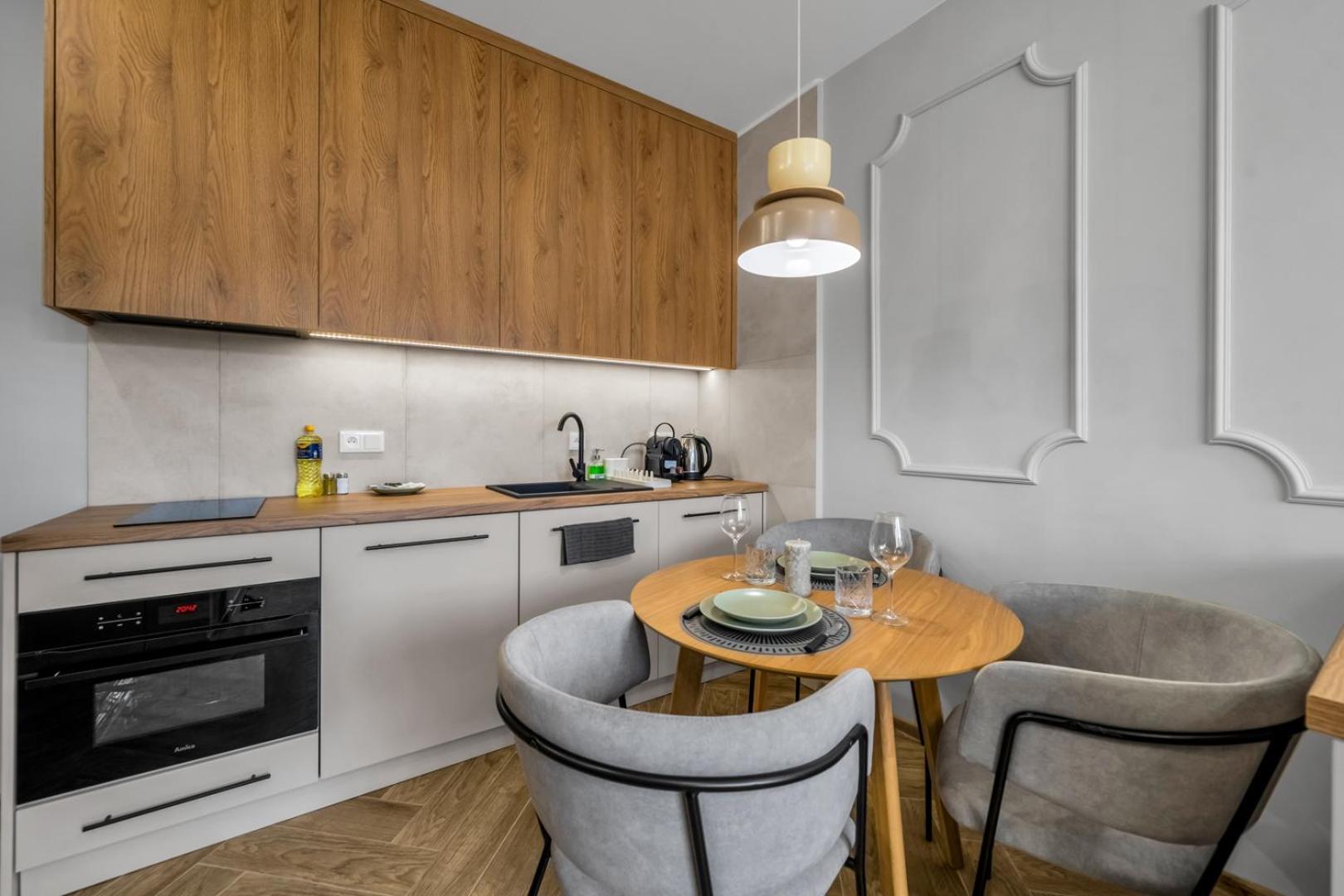 Apartment Stylish Wola - 30m2, Trams Nearby - By Rentujemy *
