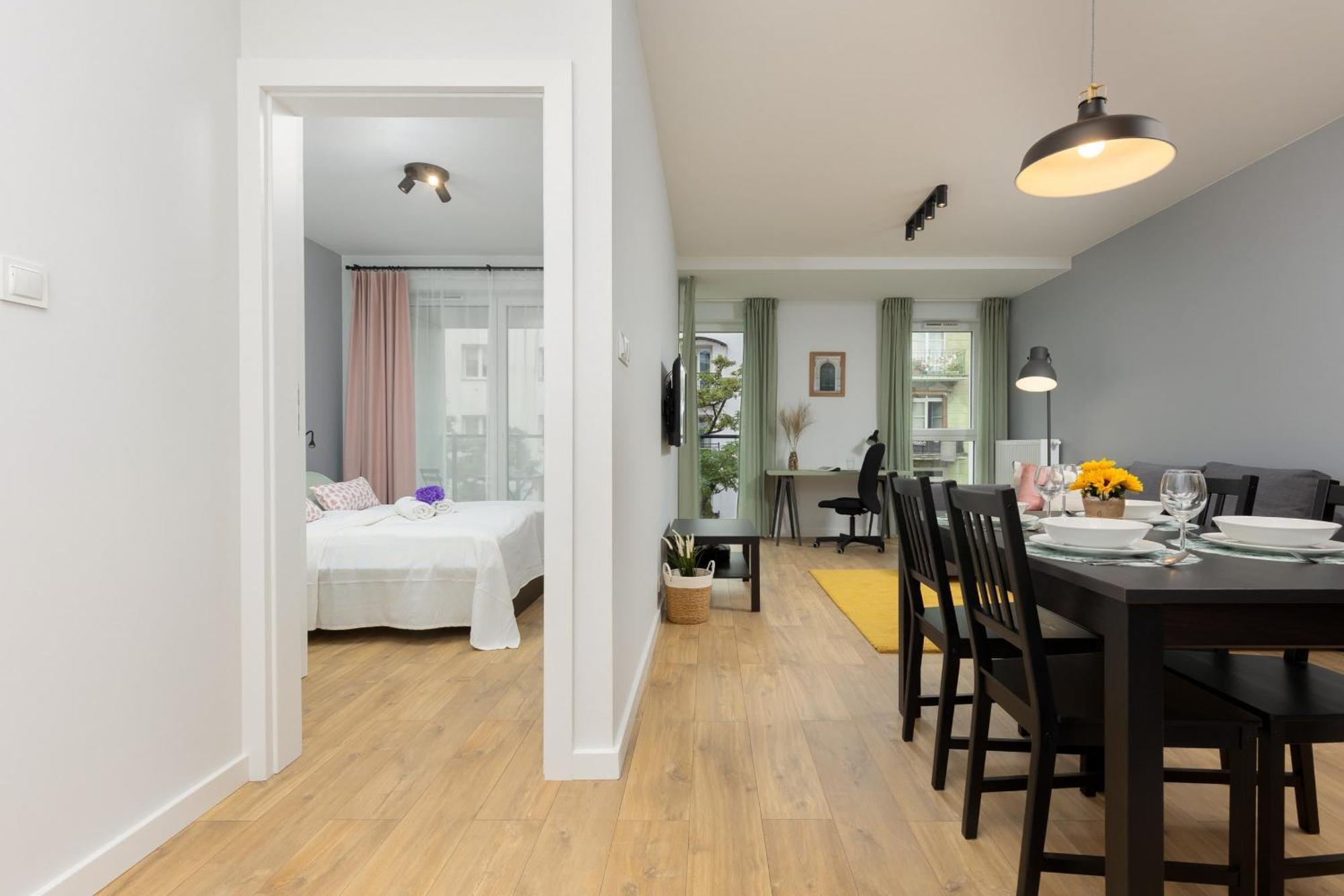 Praga Stalowa With Balcony By Renters * Warsaw