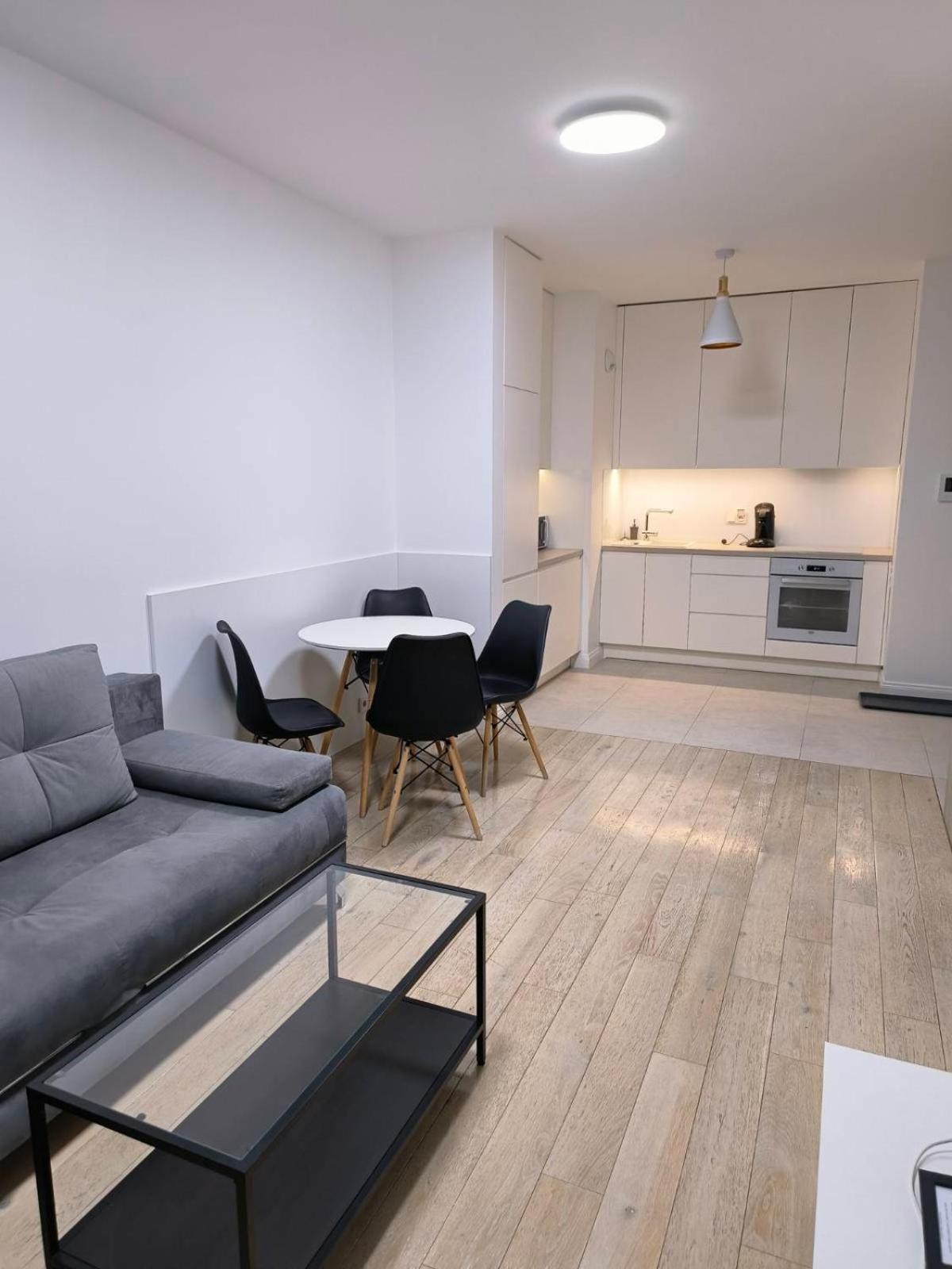Vipwarsawapartments Diamond Mennica *
