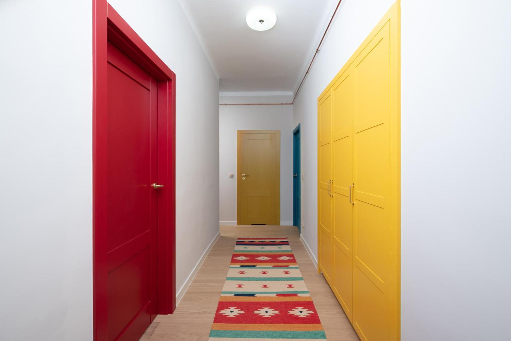 Metro Mlynow Colourful Apartment Warsaw