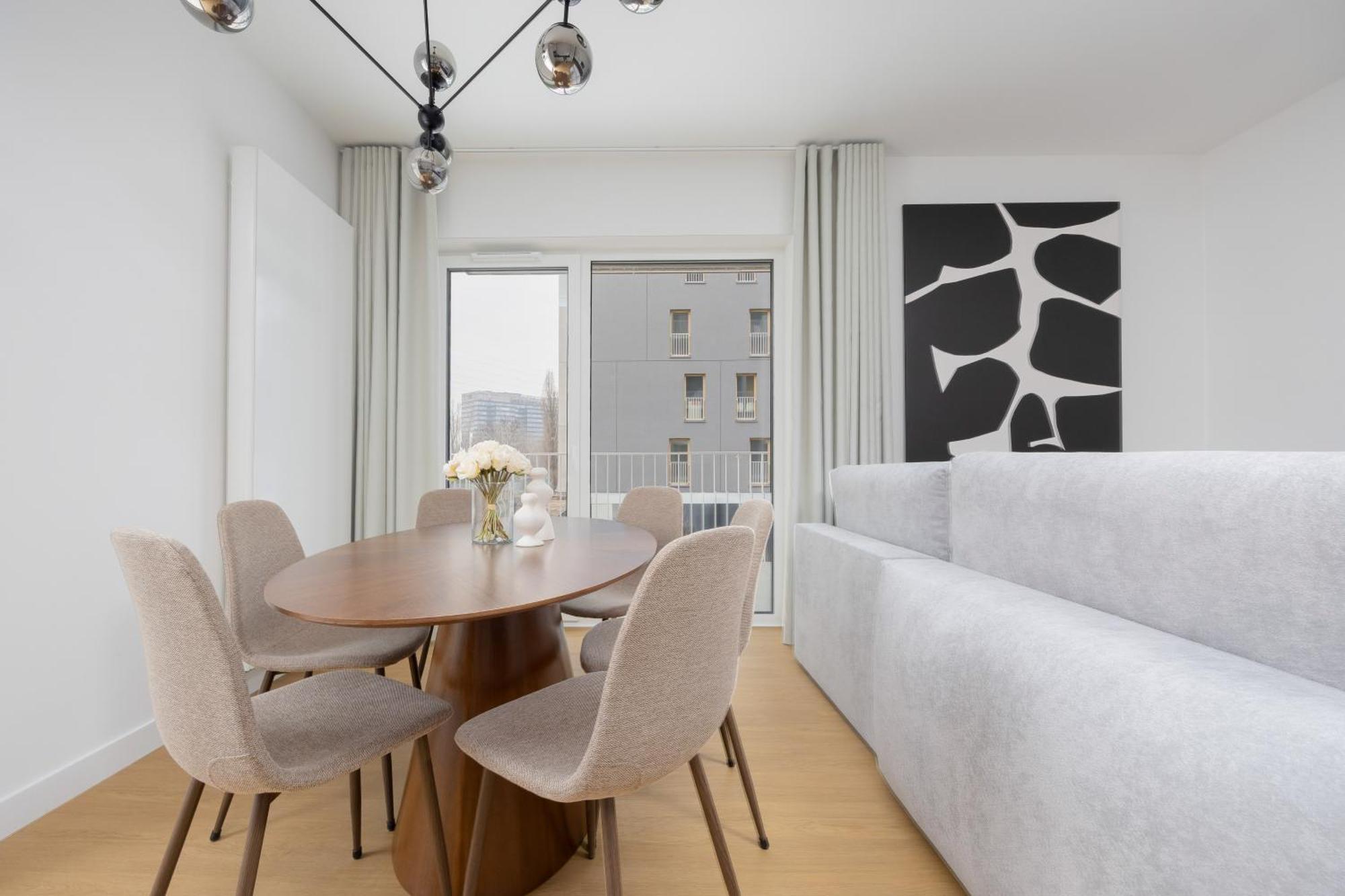 Apartment Exceptional For 6 People By Renters Prestige Warsaw