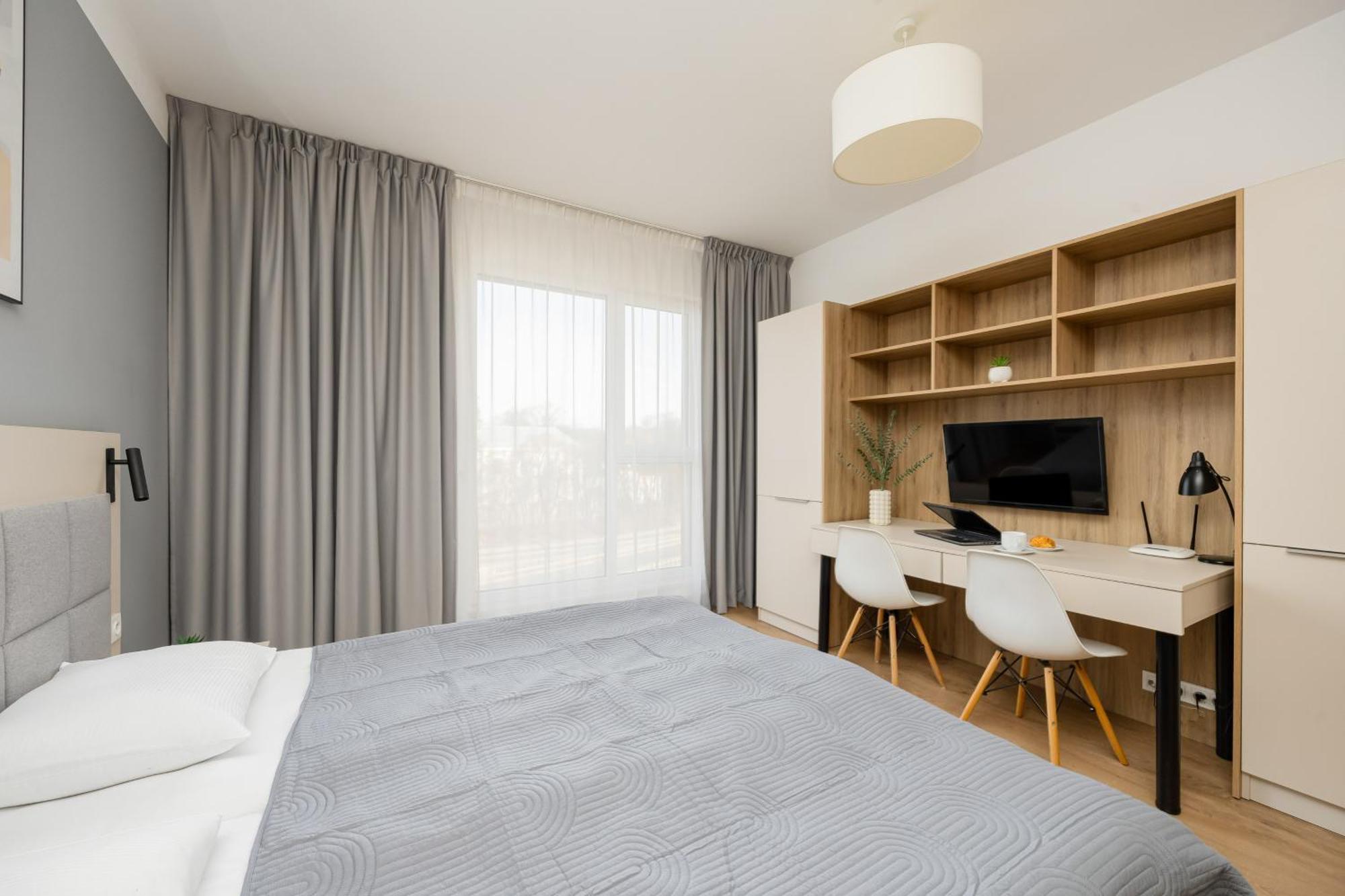 Business Wolska By Renters Apartament
