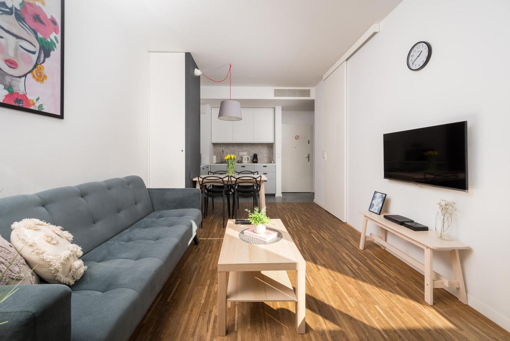 Apartment Center