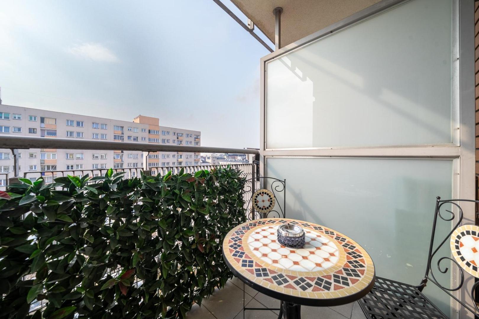 National Stadium - 7th Floor, Parking And Balcony - By Rentujemy Căn hộ Warsaw