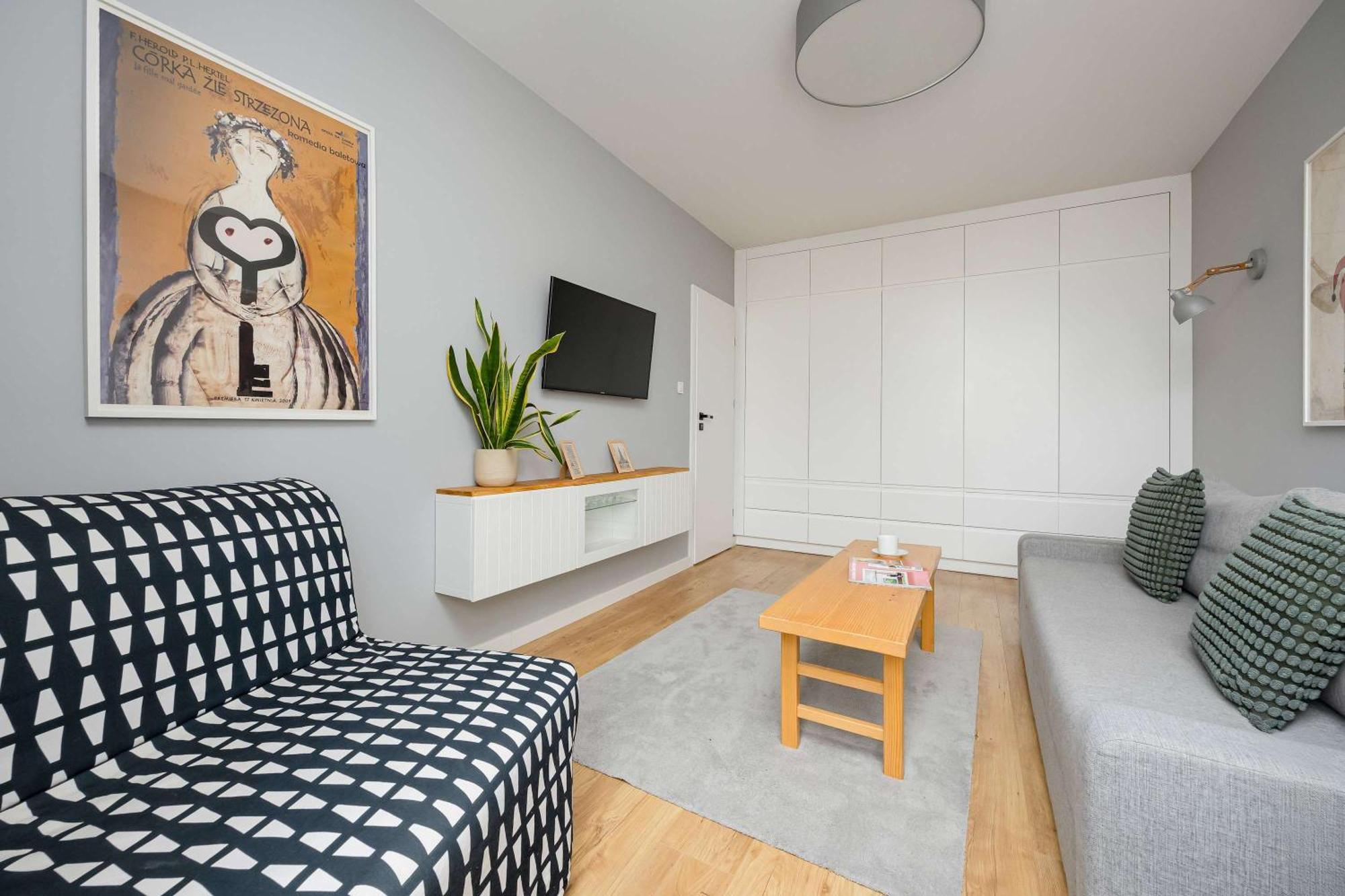 Apartment Ogrodowa Cozy Near Mirowska Hall Warsaw's Wola By Renters Warsaw