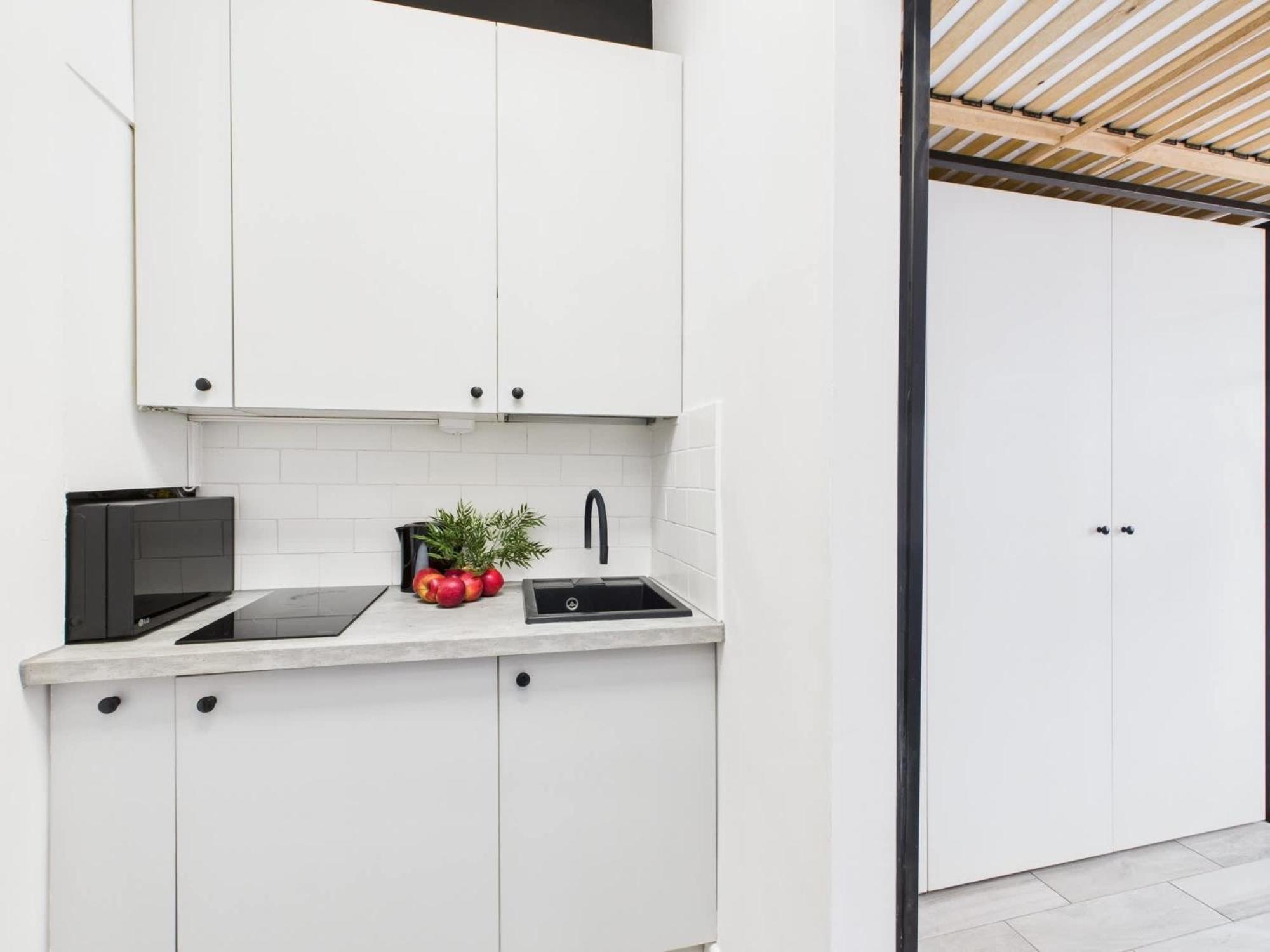 Comfortable In Warsaw's Mokotow District Next To The Metro By Renters Apartment Warsaw