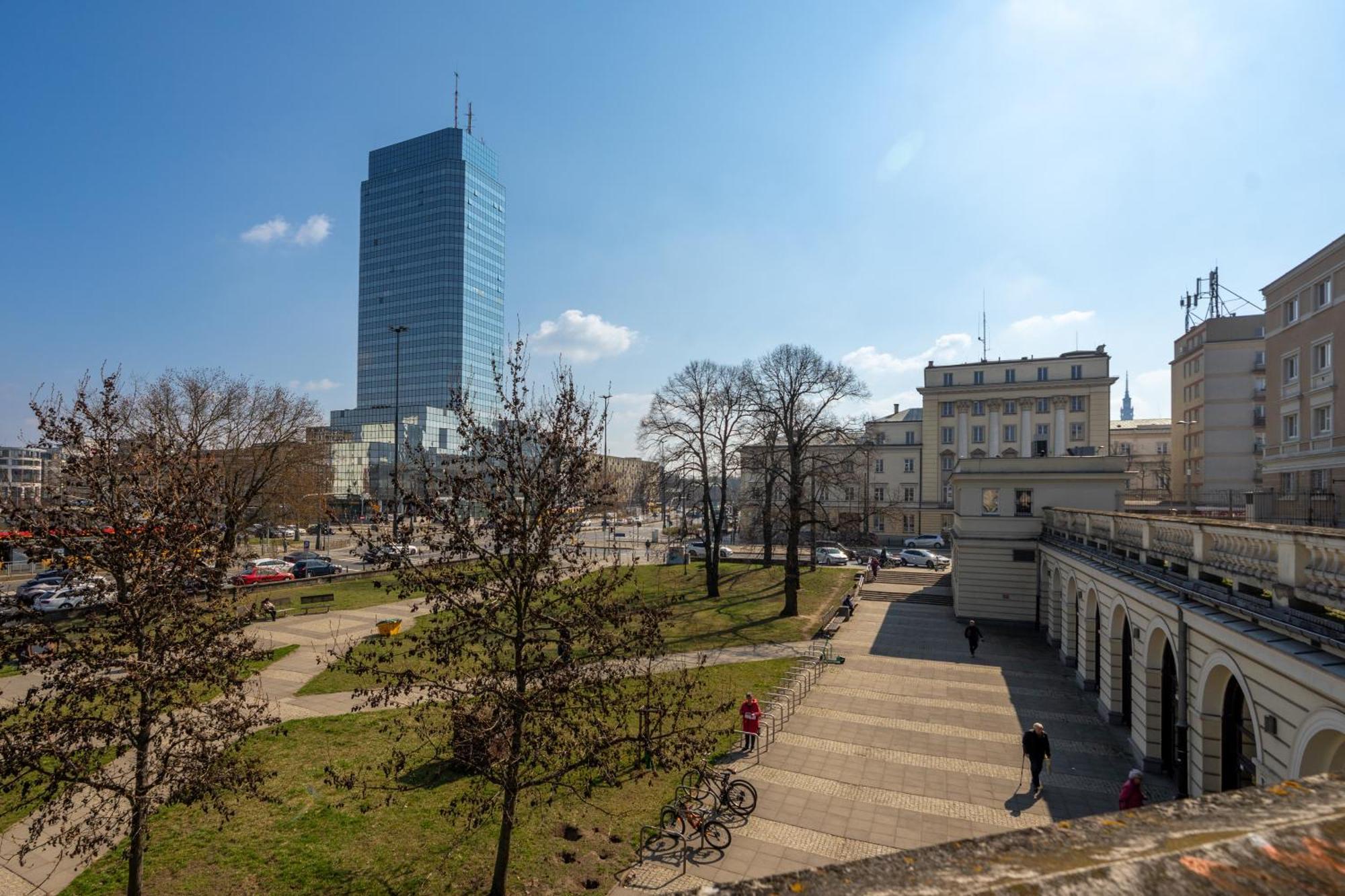 Metro Ratusz Arsenal Homely * Warszawa
