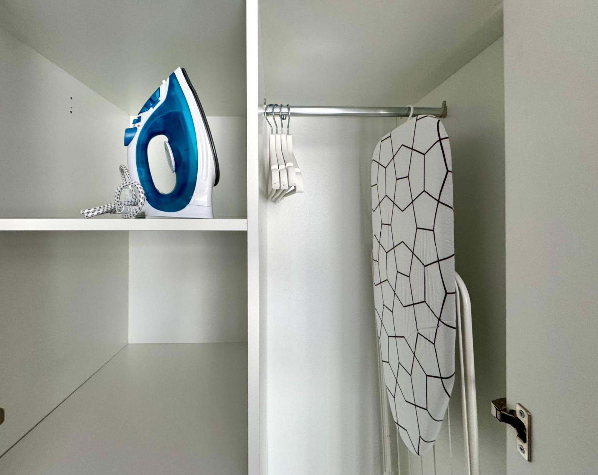 K22 Galeria Mokotow B Modzelewskiego Apartment *