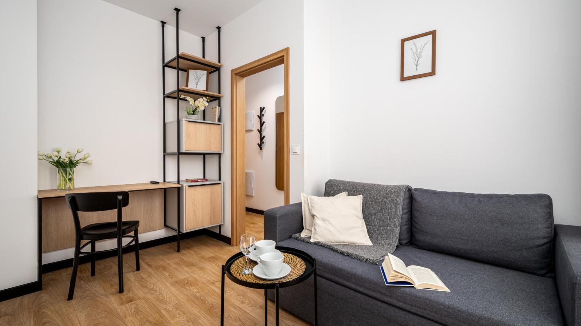 Zamoyskiego Near Pge National Stadium By Sun & Snow Apartment