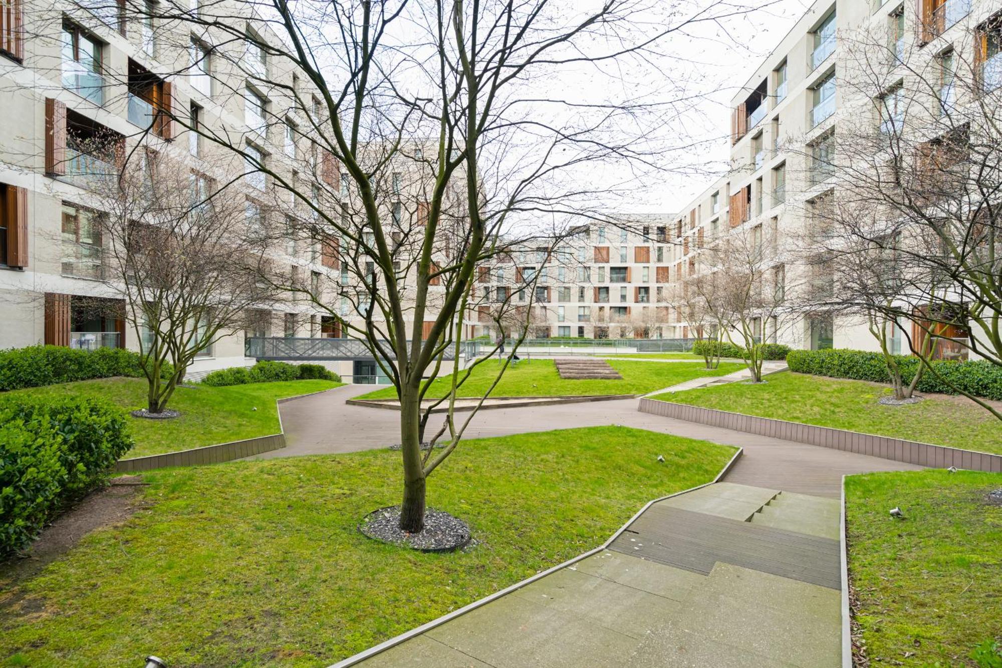 Apartment - Great Location - One Bedroom - Kolejowa Warsaw