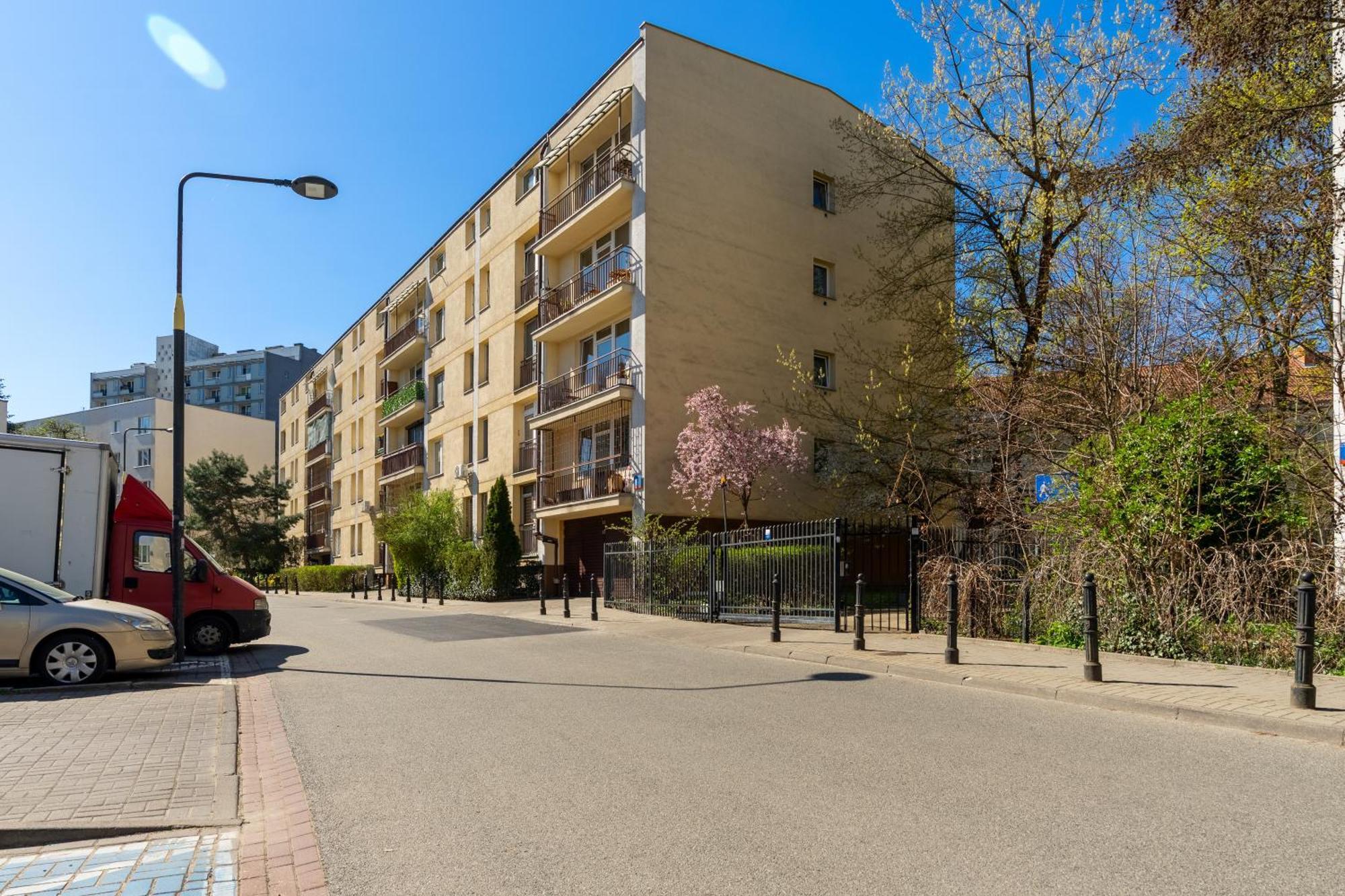 Ogrod Krasinskich Apartment Warsaw
