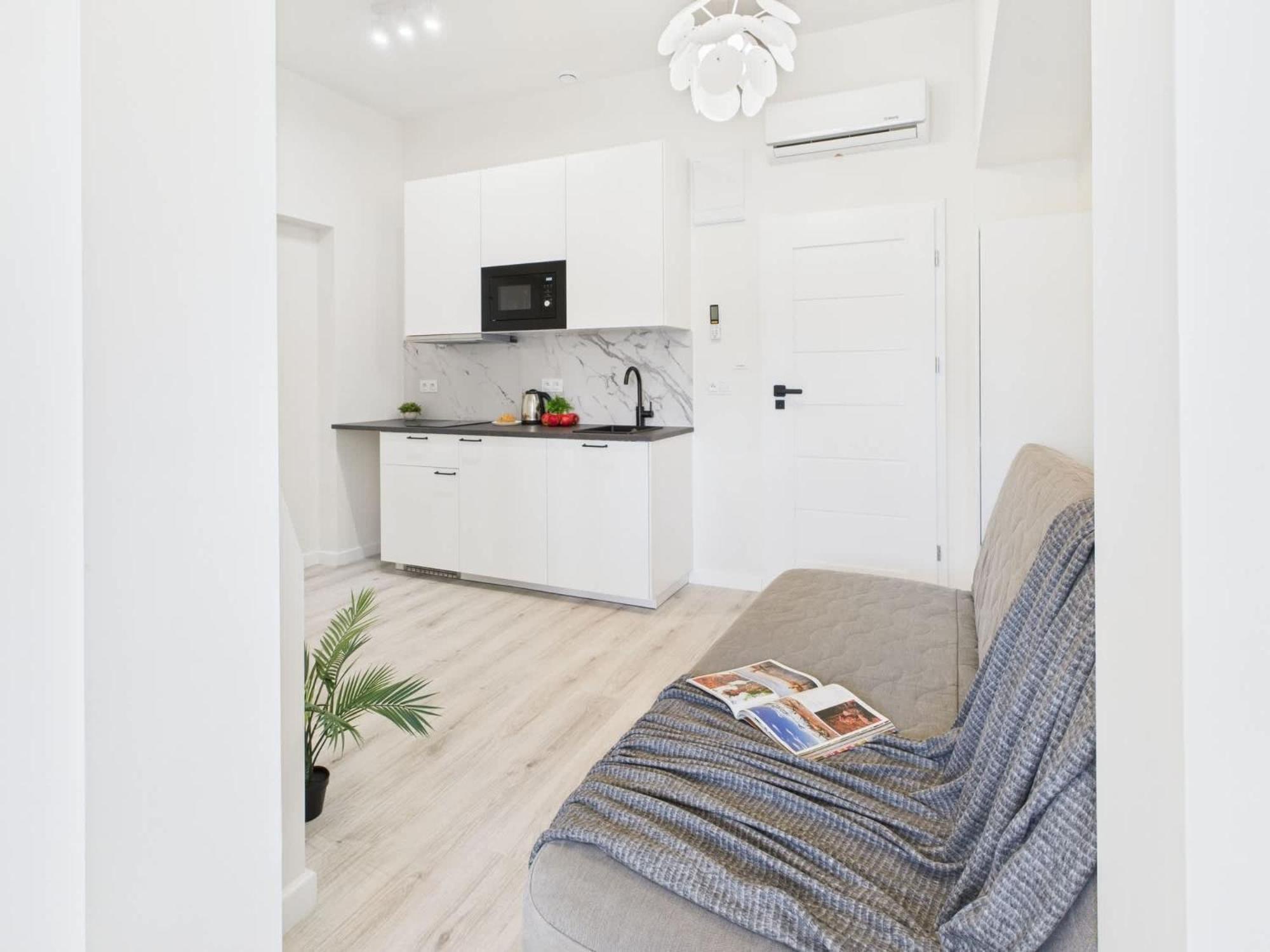 Bright With Air Conditioning Near The Copernicus Science Center In By Renters Warsaw