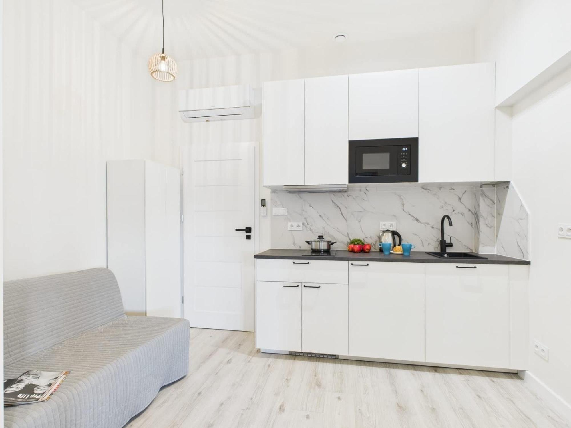 Bright With Air Conditioning Near The Copernicus Science Center In By Renters Warsaw