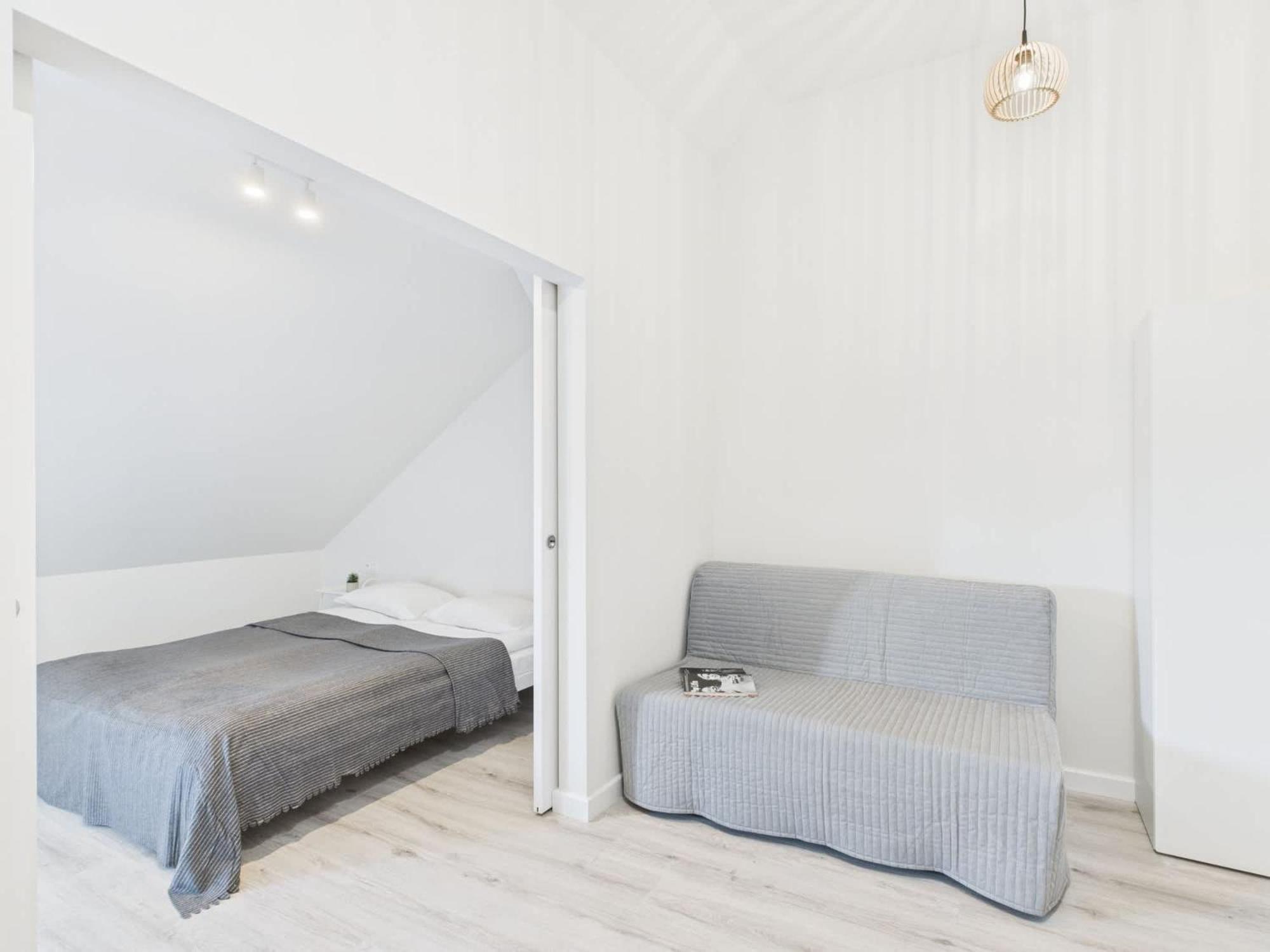 Apartment Bright With Air Conditioning Near The Copernicus Science Center In By Renters *