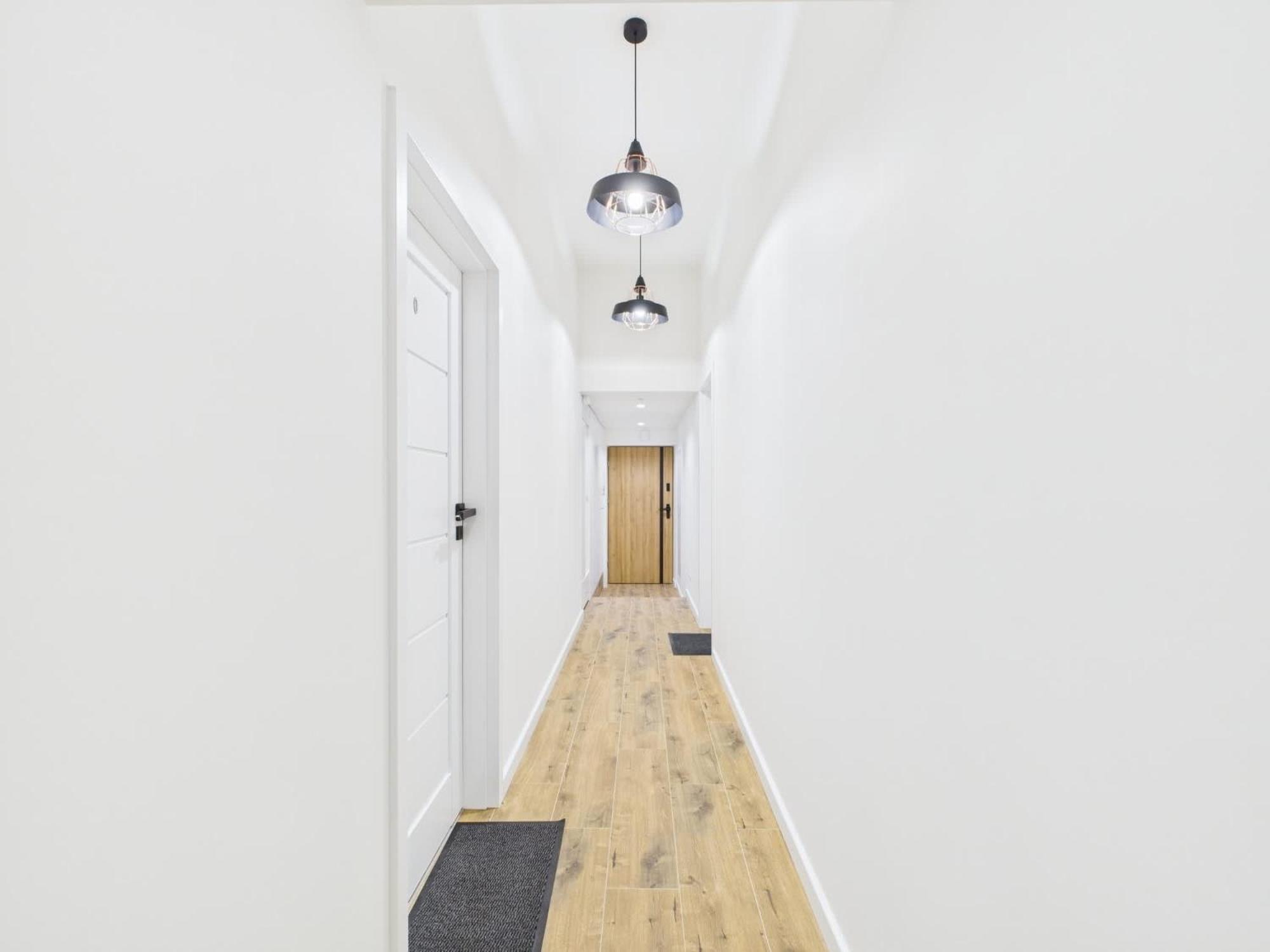 Bright With Air Conditioning Near The Copernicus Science Center In By Renters