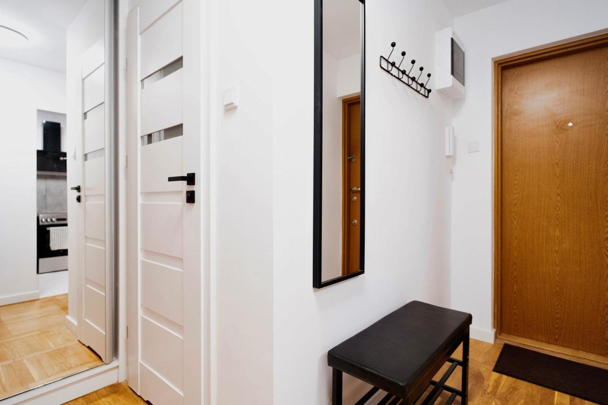 Centrum Miasta! Oddzielna Kuchnia! 14 Pietro! 2 Sypialnie! Apartment