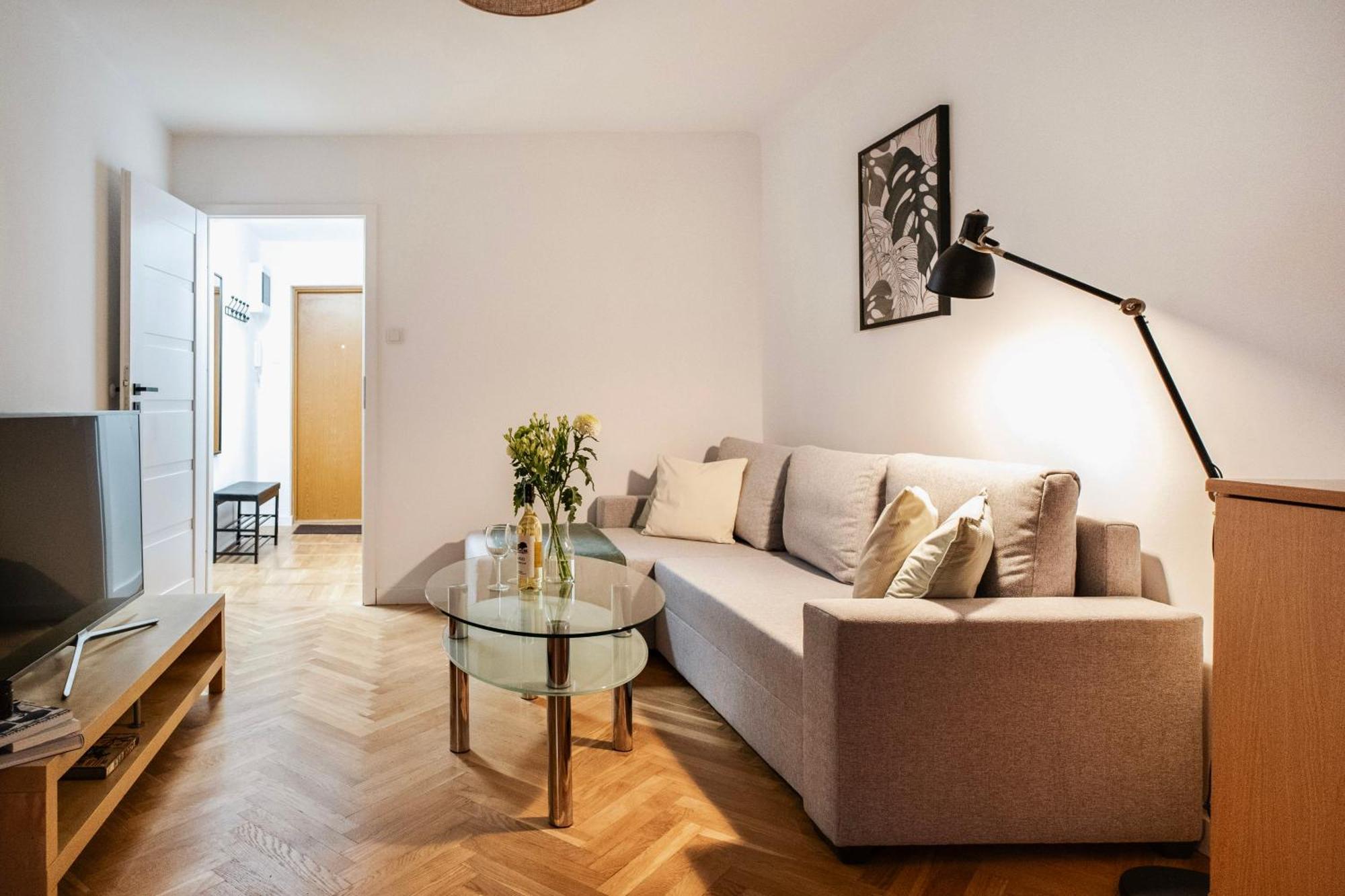 Apartment Centrum Miasta! Oddzielna Kuchnia! 14 Pietro! 2 Sypialnie!