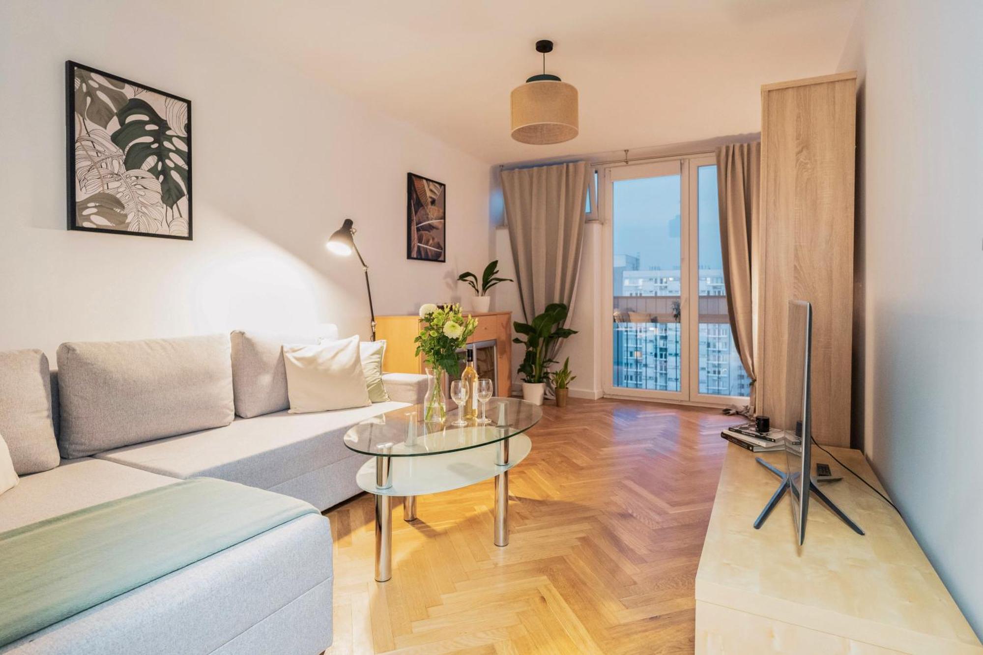 Centrum Miasta! Oddzielna Kuchnia! 14 Pietro! 2 Sypialnie! Apartment *