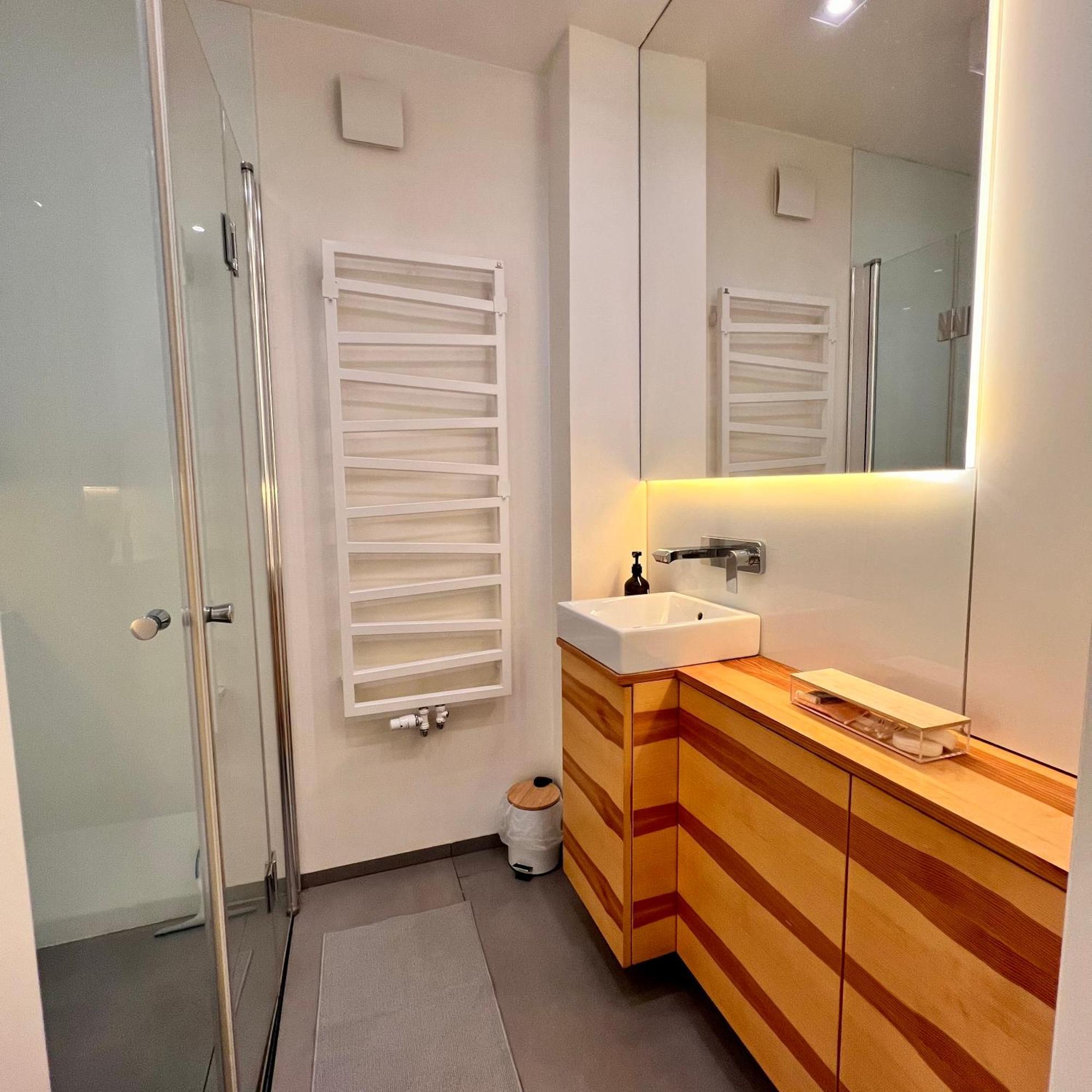 Apartment Modzelewskiego, Metro Wierzbno, Free Parking
