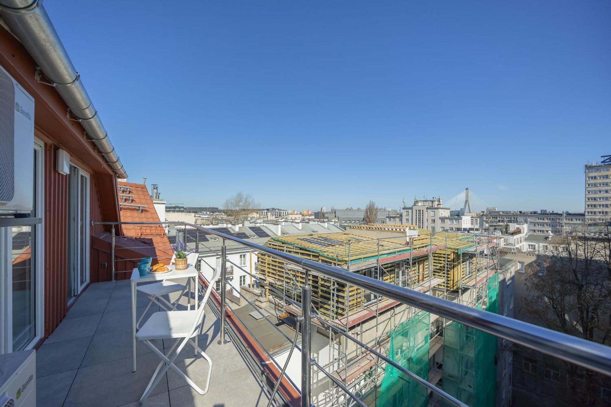 Apartment Bright With Air Conditioning Near The Copernicus Science Center In By Renters Warsaw