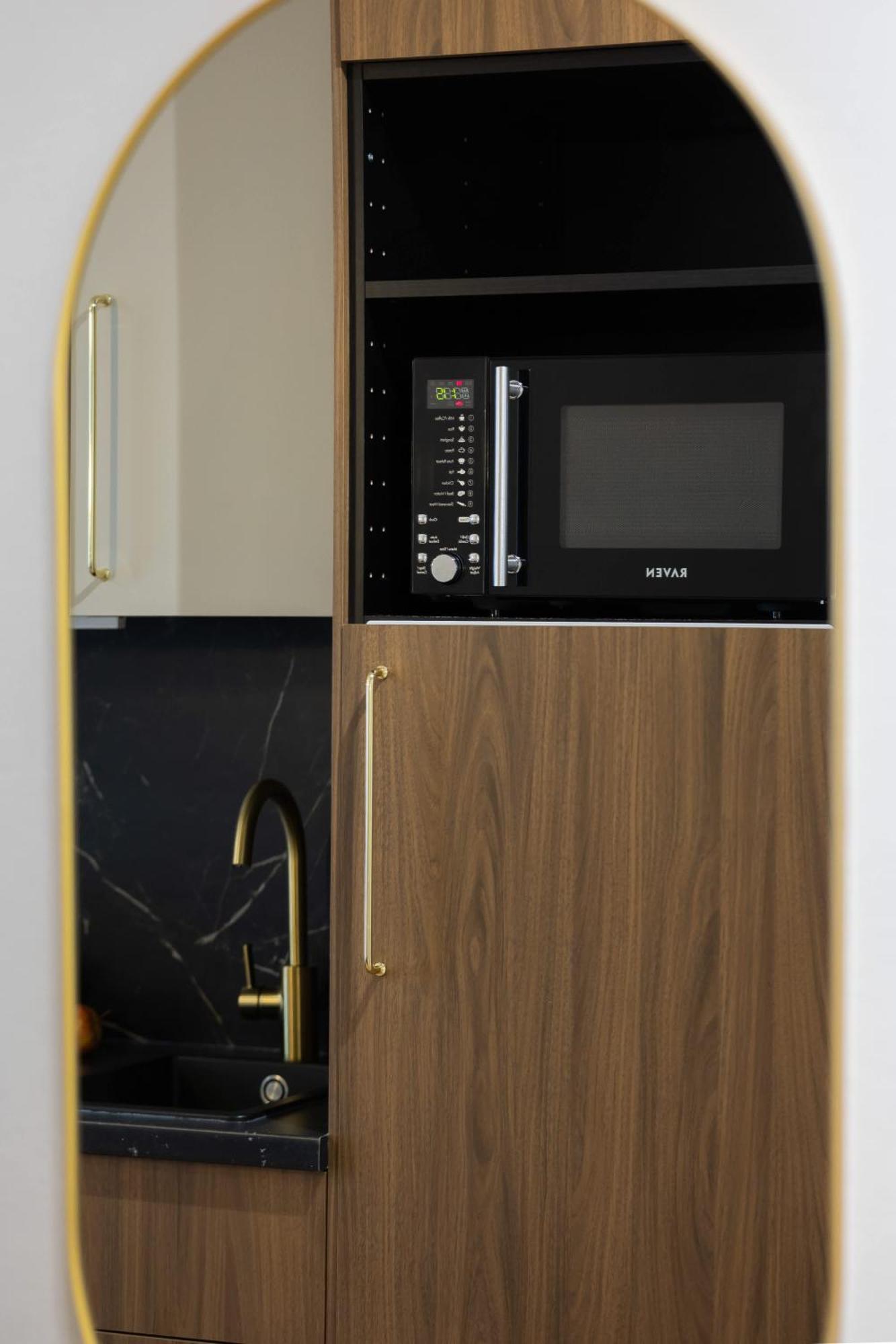 Apartment Deluxe Domaniewska With Ac By Renters Prestige