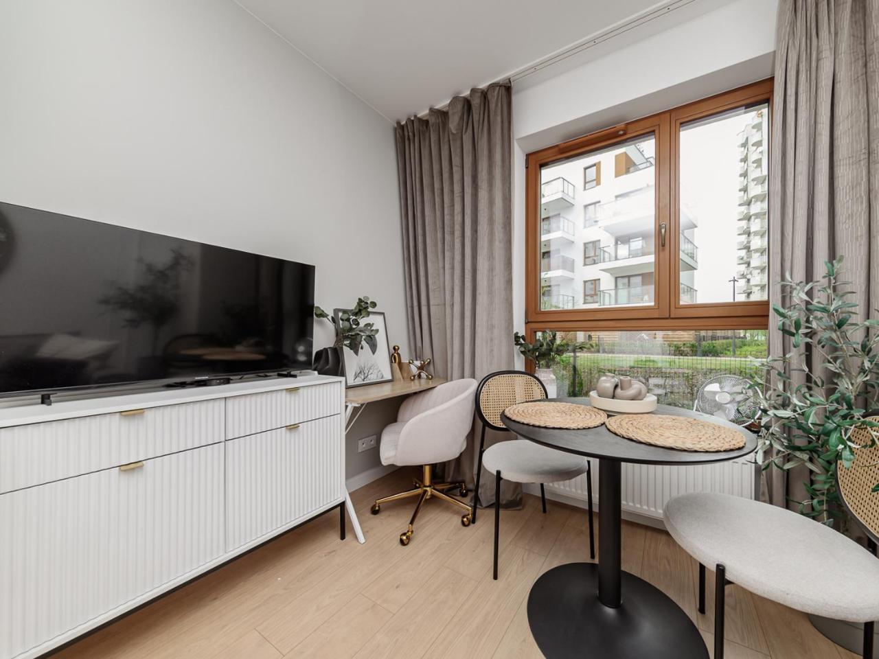 Apartment Ludwiki 4d By Homeprime *