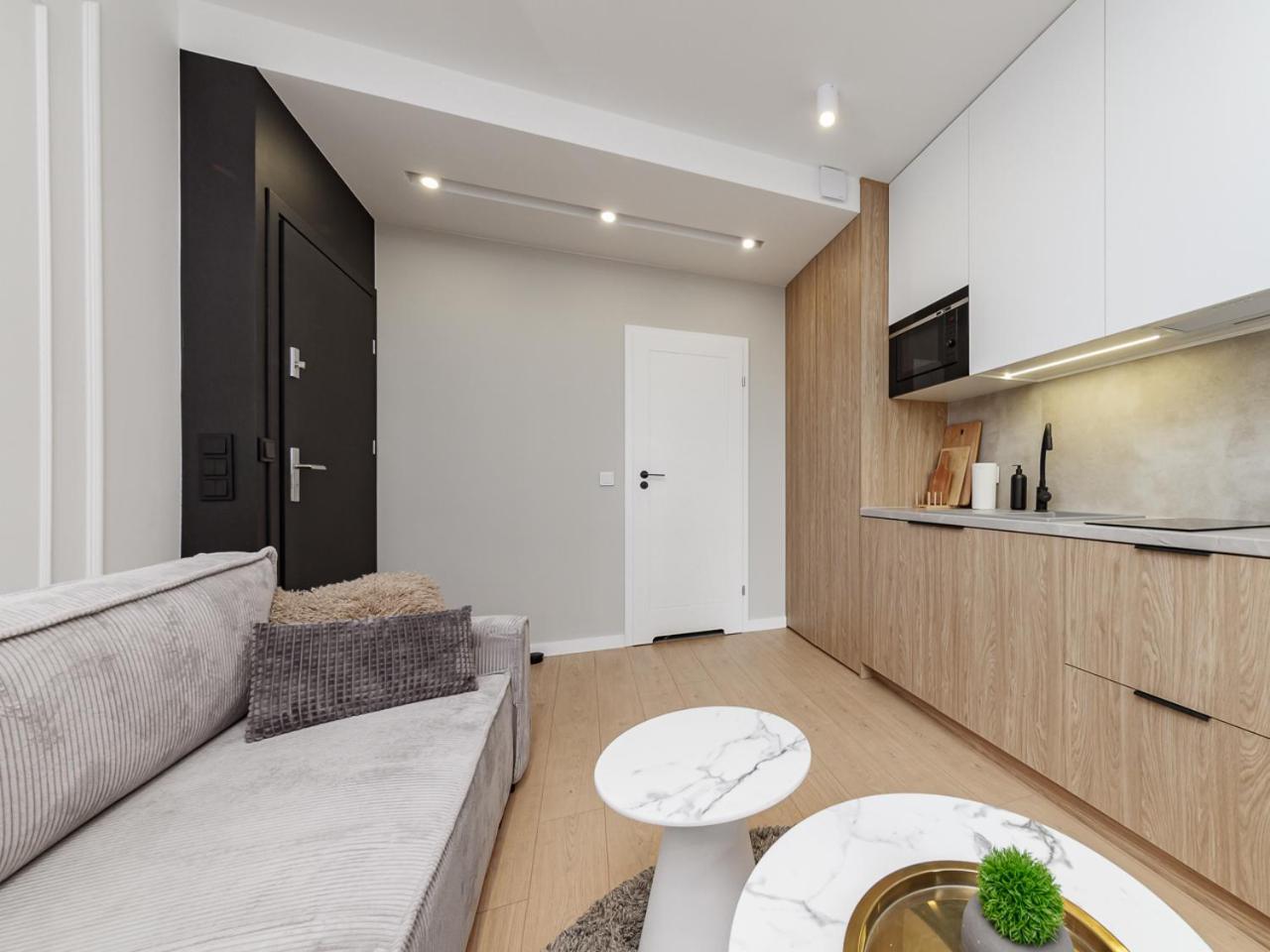 Ludwiki 4d By Homeprime Apartment Warsaw