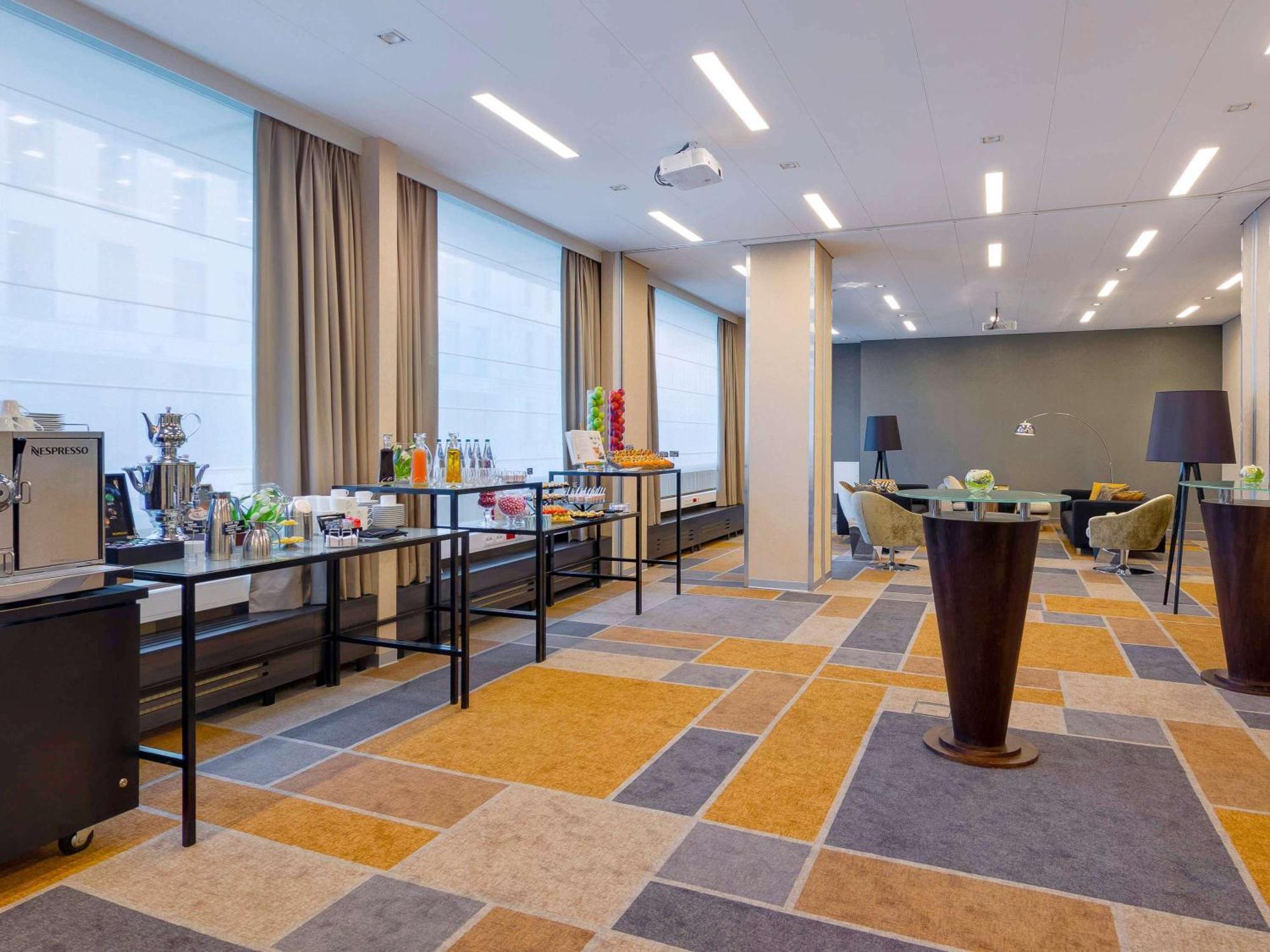 Sofitel Victoria Hotel 5*