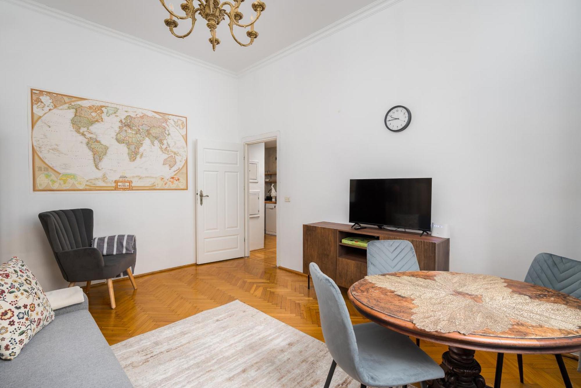 Nowy Swiat 35 With Mezzanine Apartment *