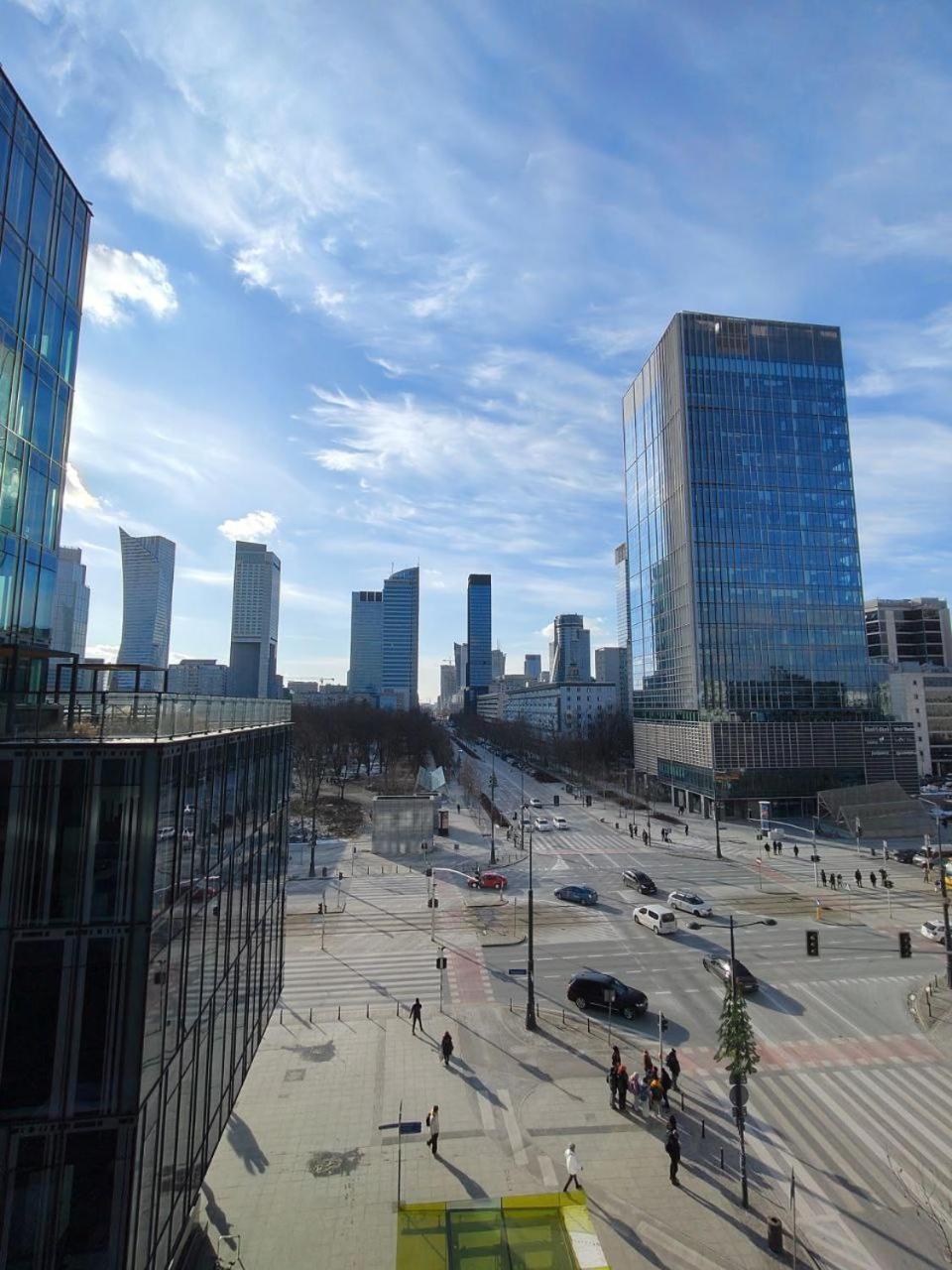 M Swietokrzyska View * Warschau
