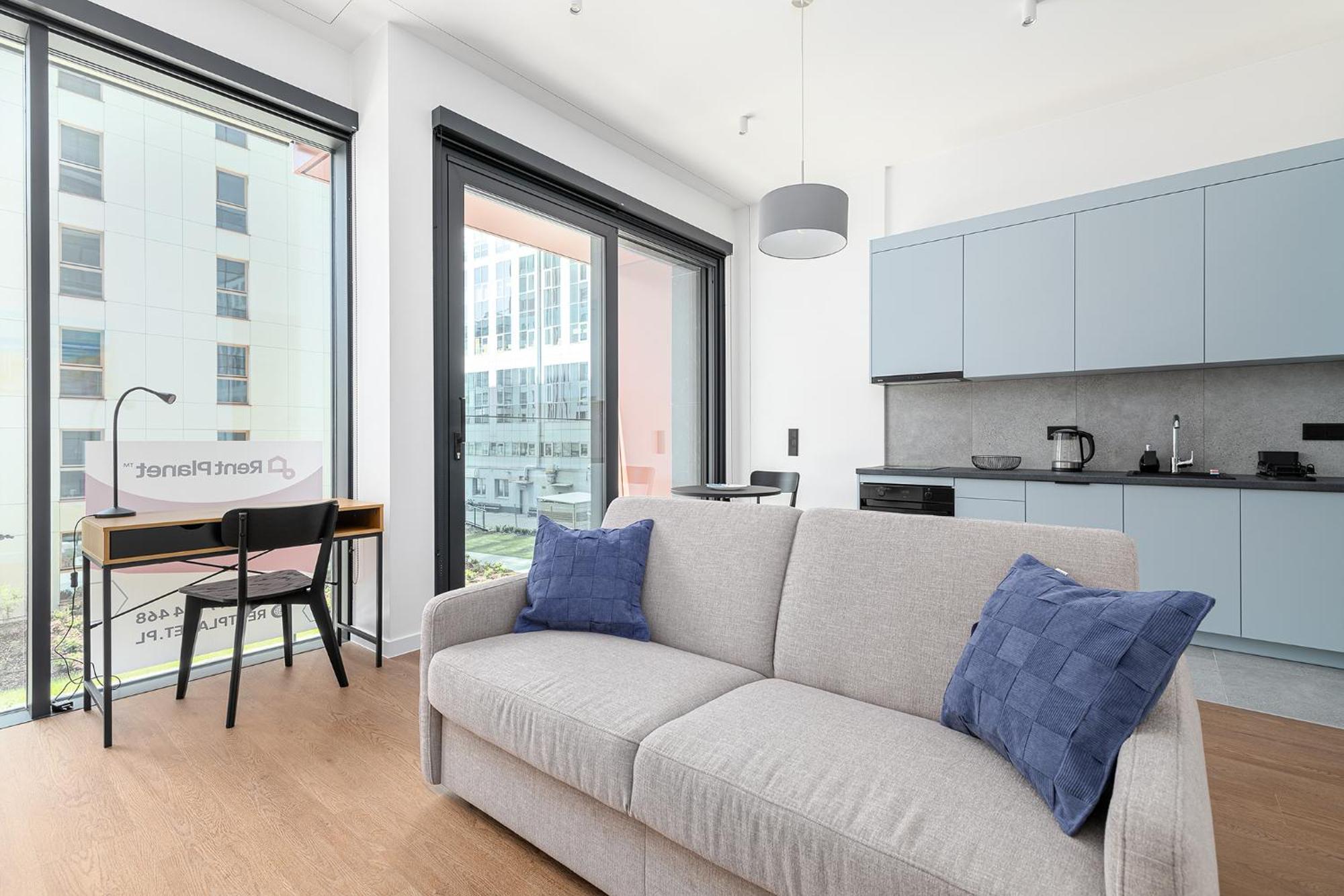 Rentplanet - Towarowa Towers Apartamento *