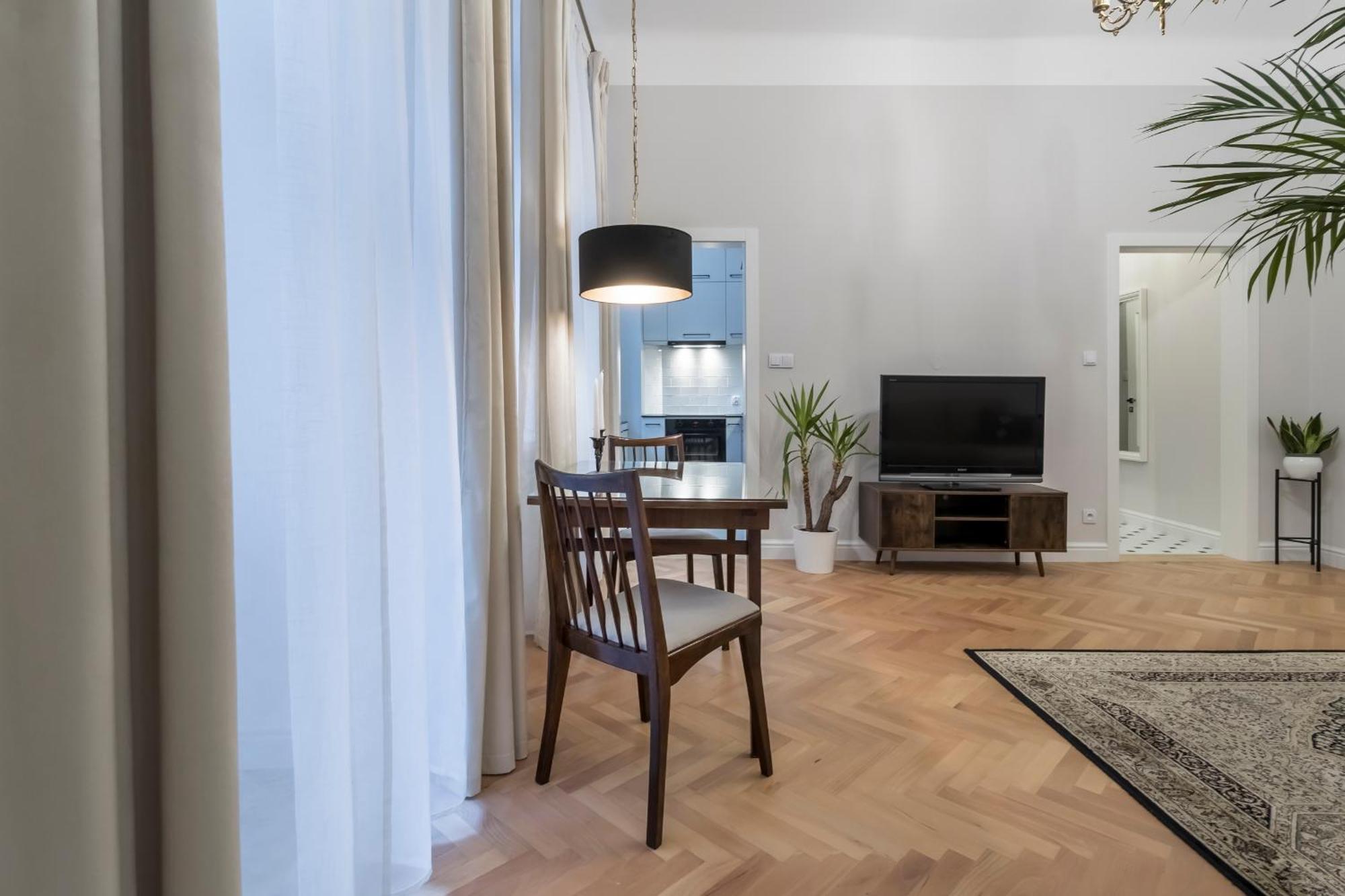 Lux Warsaw
