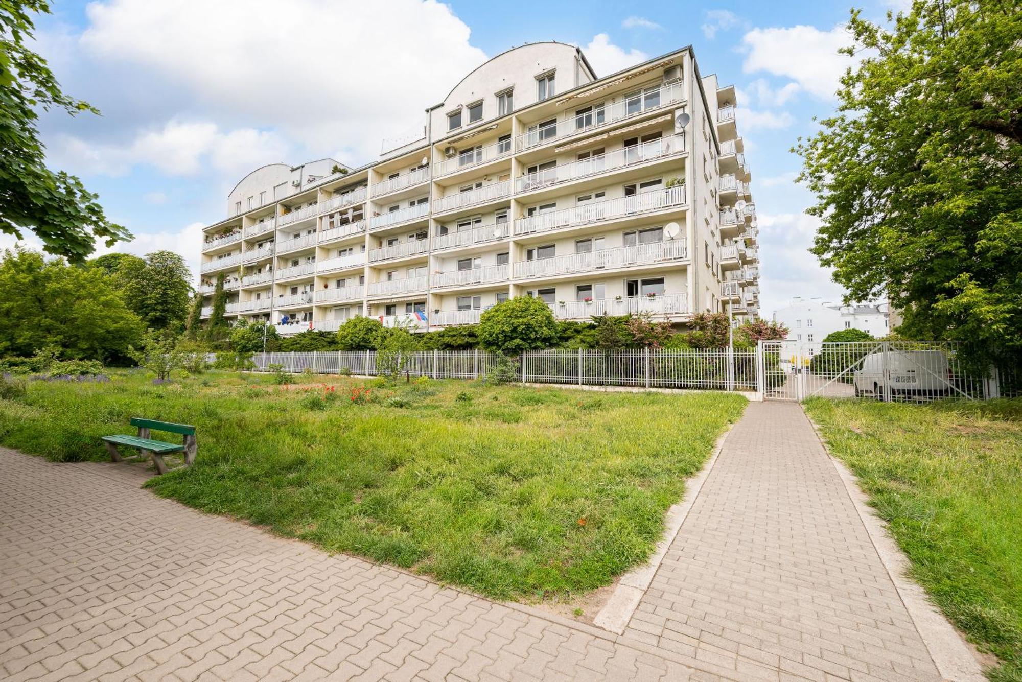 National Stadium Cozy Retreat Apartment