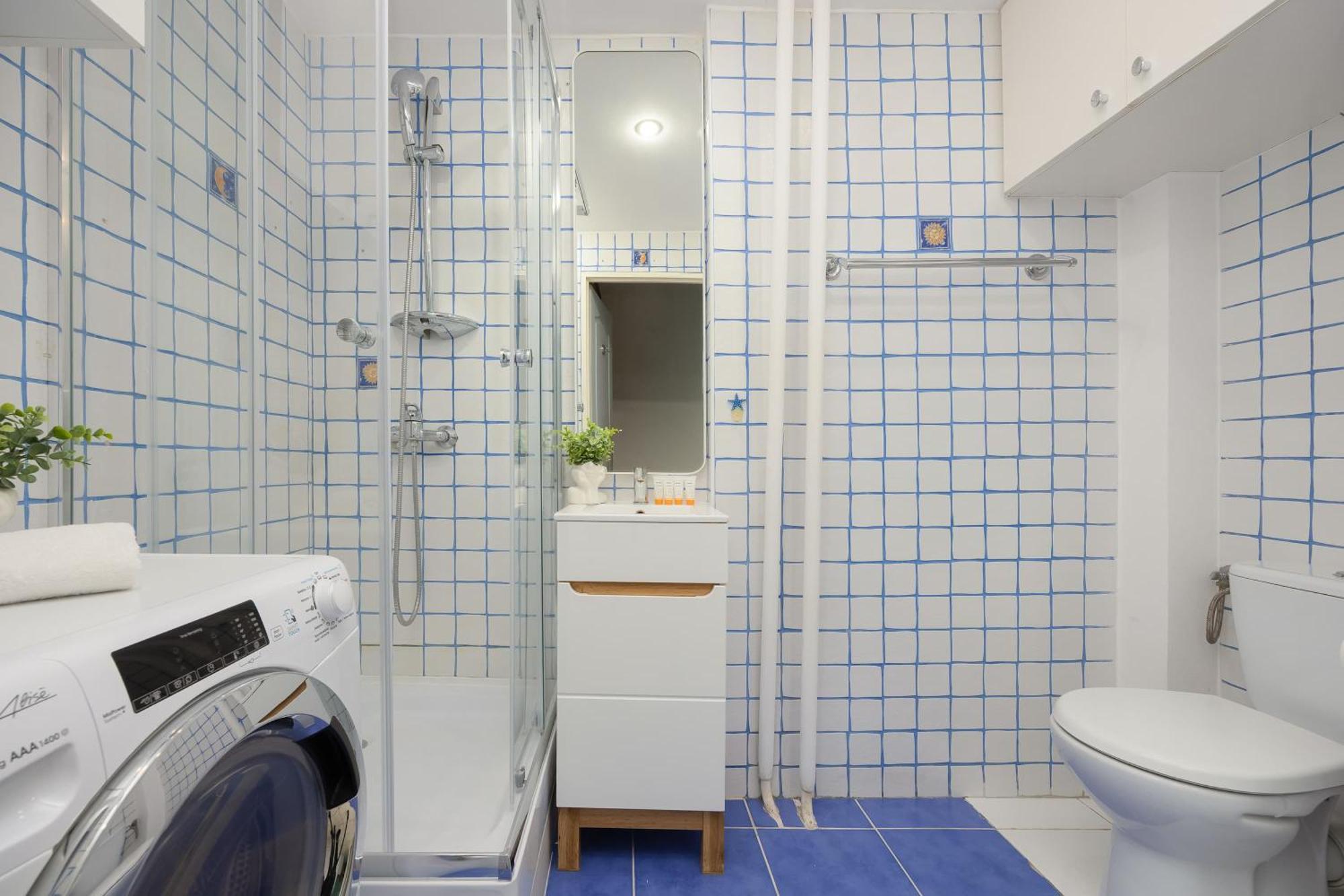 Apartamento Old Town Next To Metro By Renters *