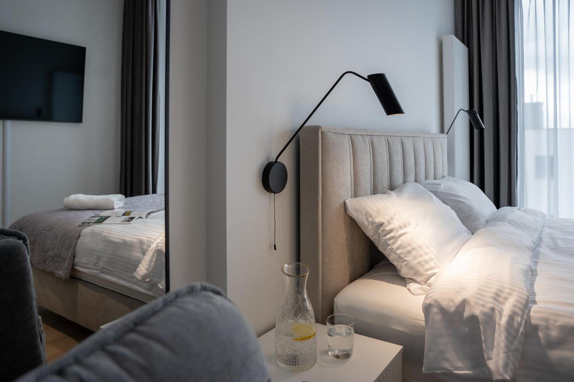 Towarowa Towers Residences Apartment
