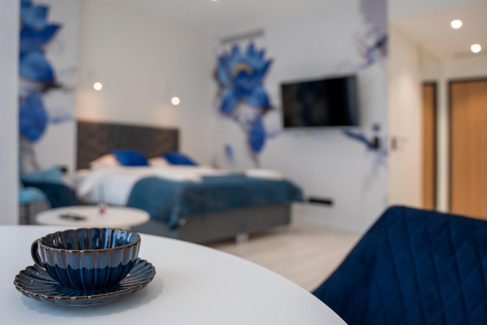Towarowa Towers Residences