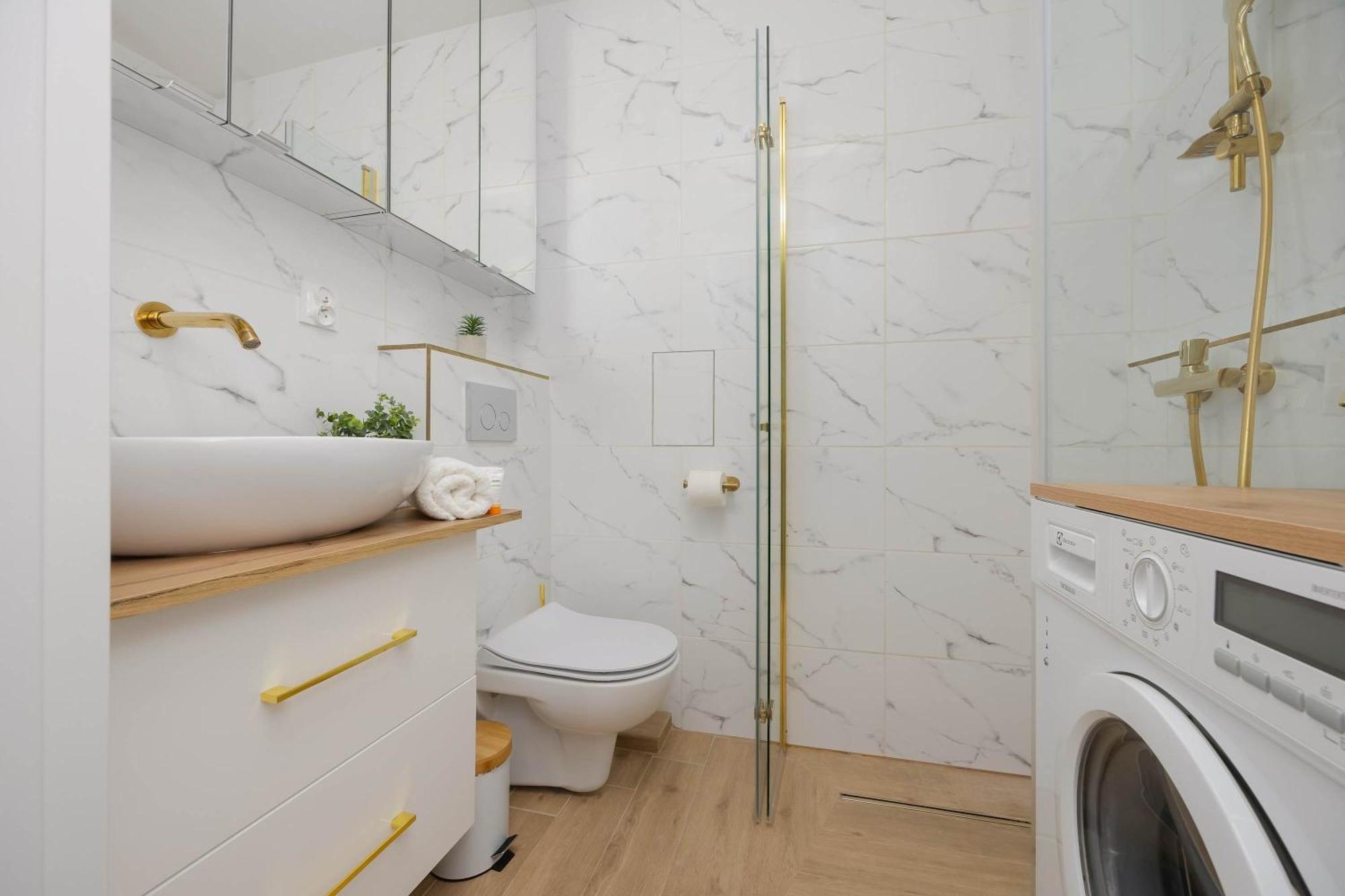 Bright In Warsaw's Ochota District By Renters * Warsaw