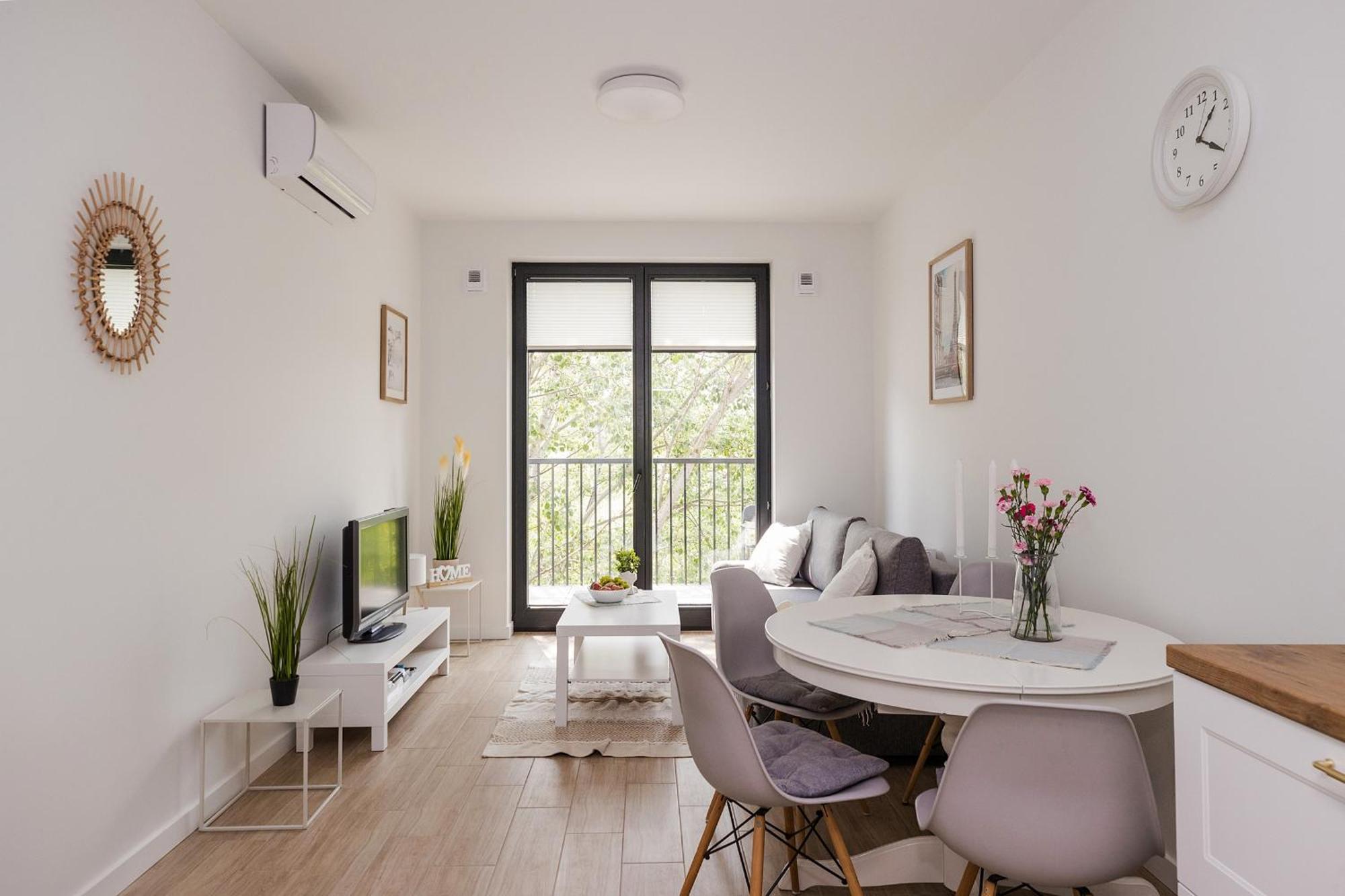 Shortstaypoland Sokratesa Warsaw