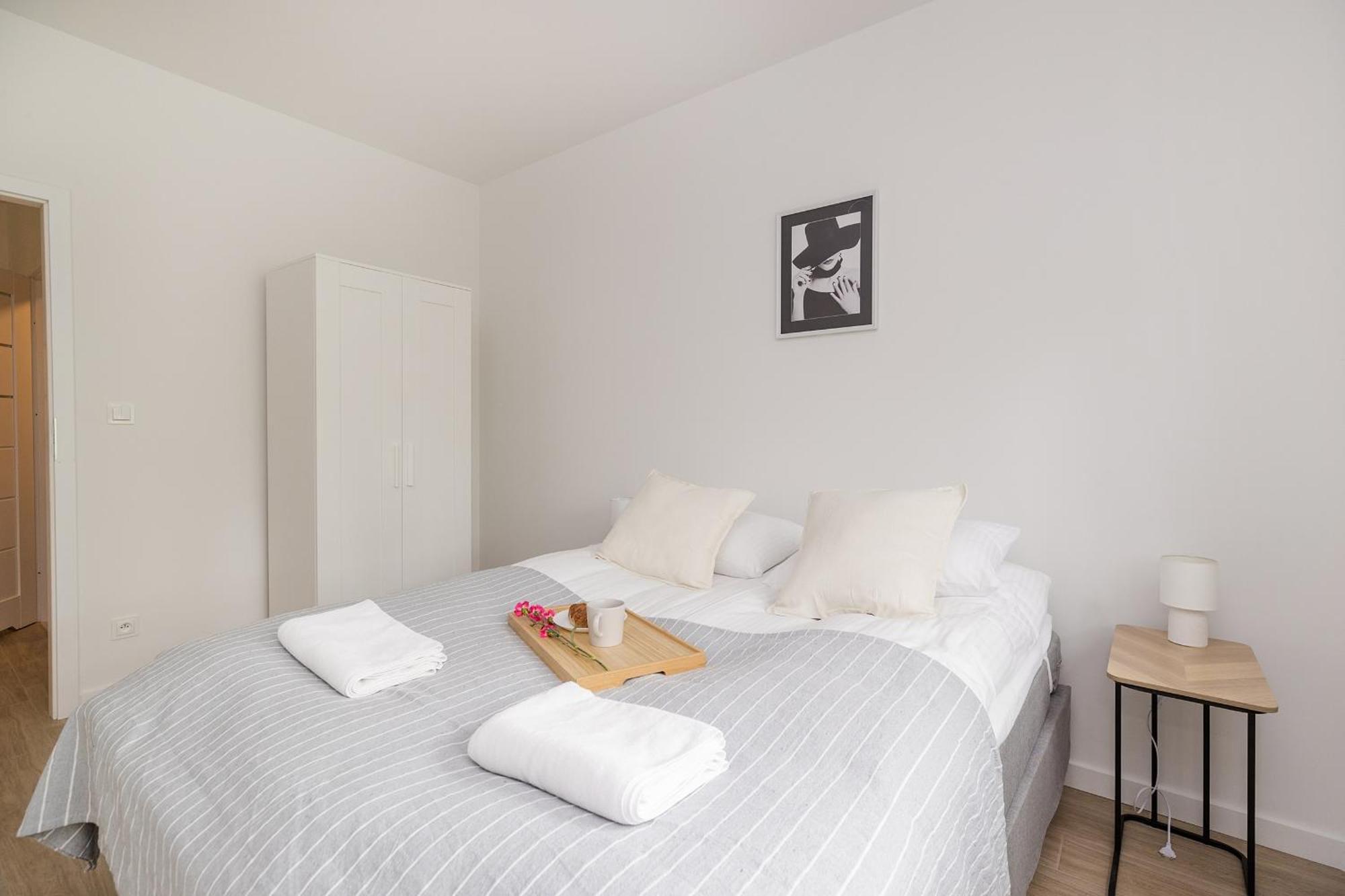 Apartment Shortstaypoland Sokratesa