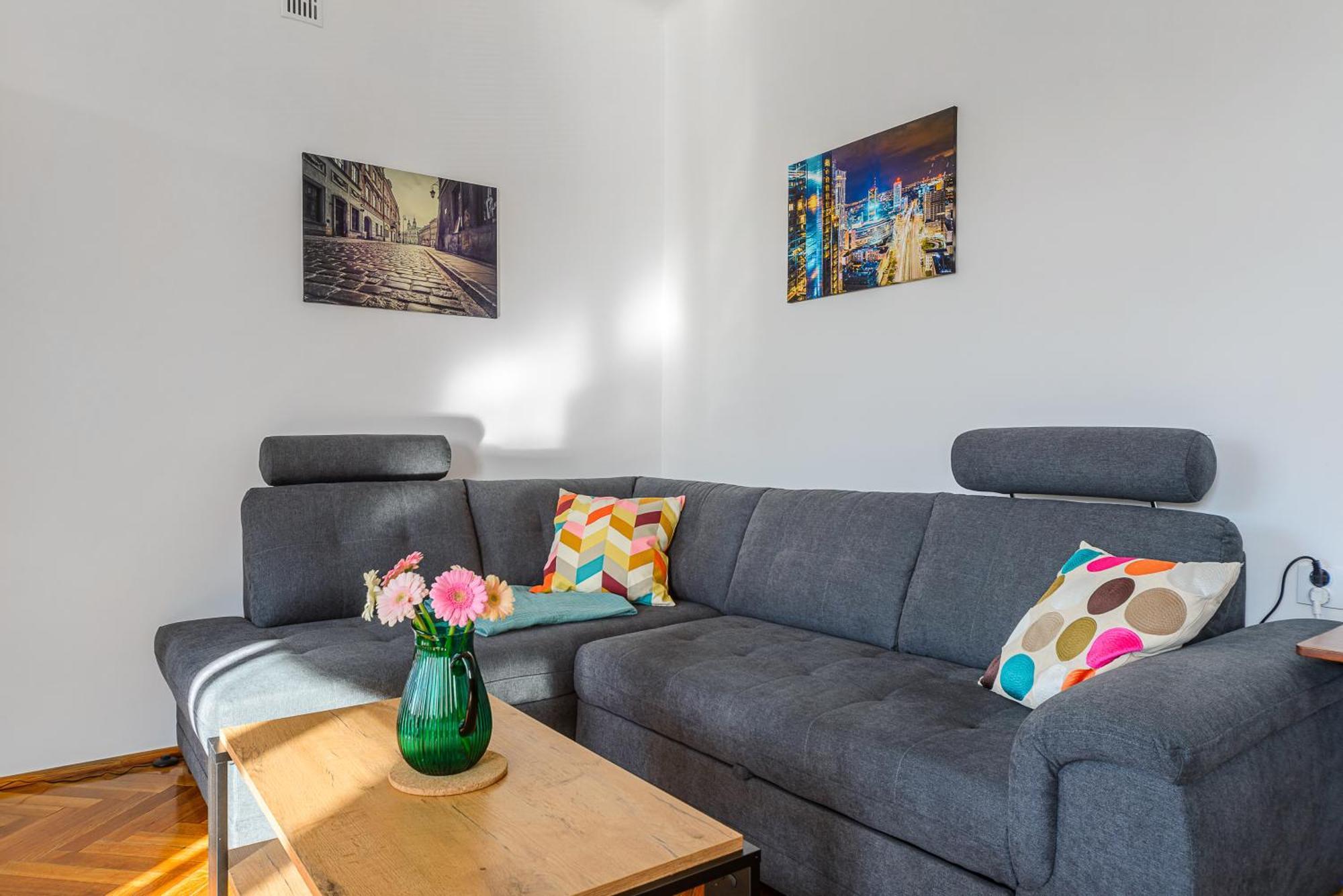 Apartment Shortstaypoland Plac Konstytucji B160