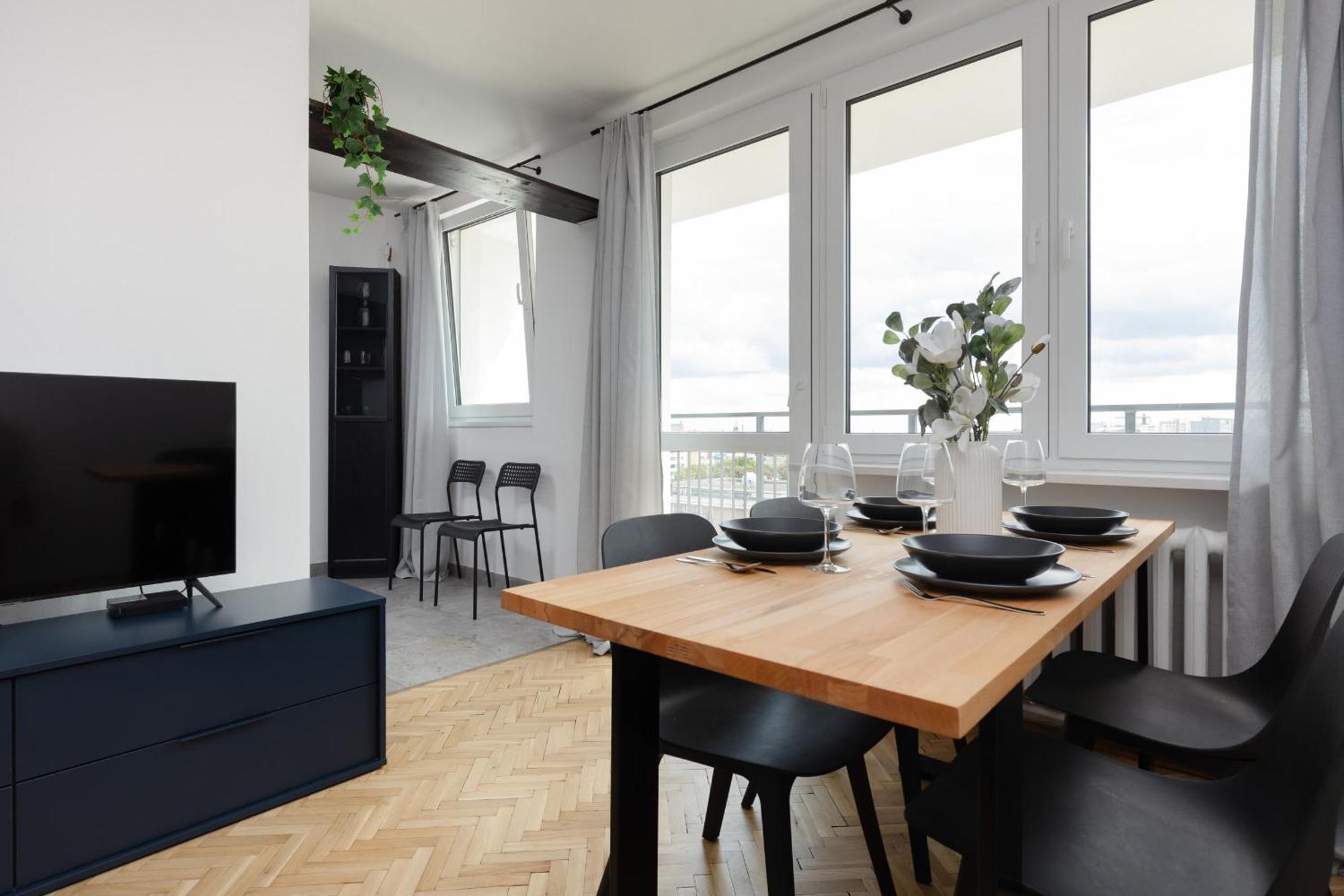 Family Near Old Town By Renters *