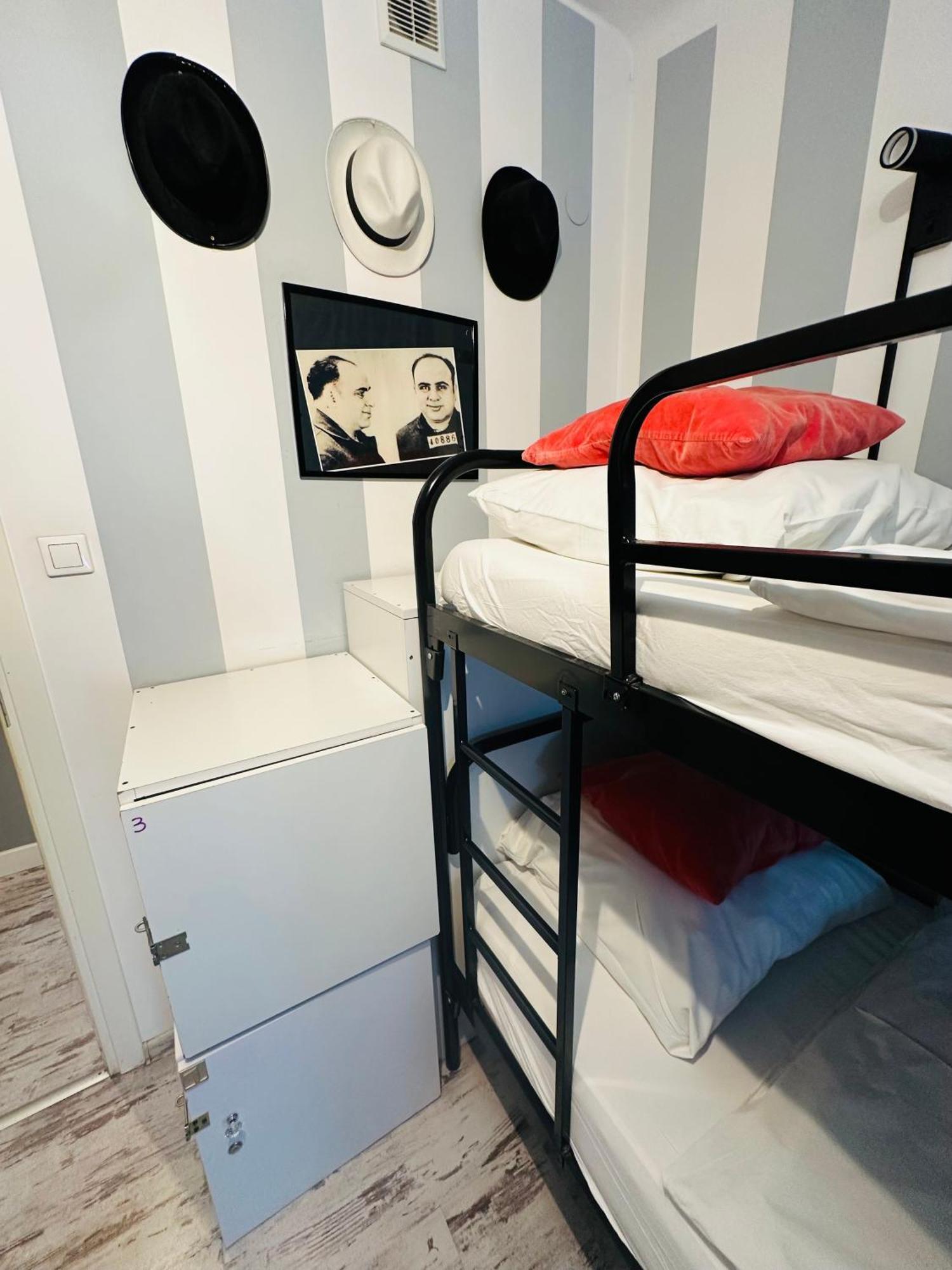Nhà trọ Ab Warsaw