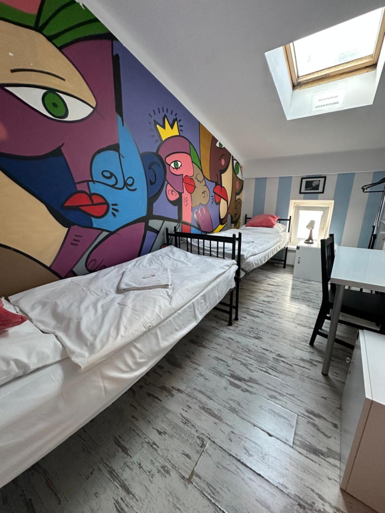 Ab Nhà trọ Warsaw