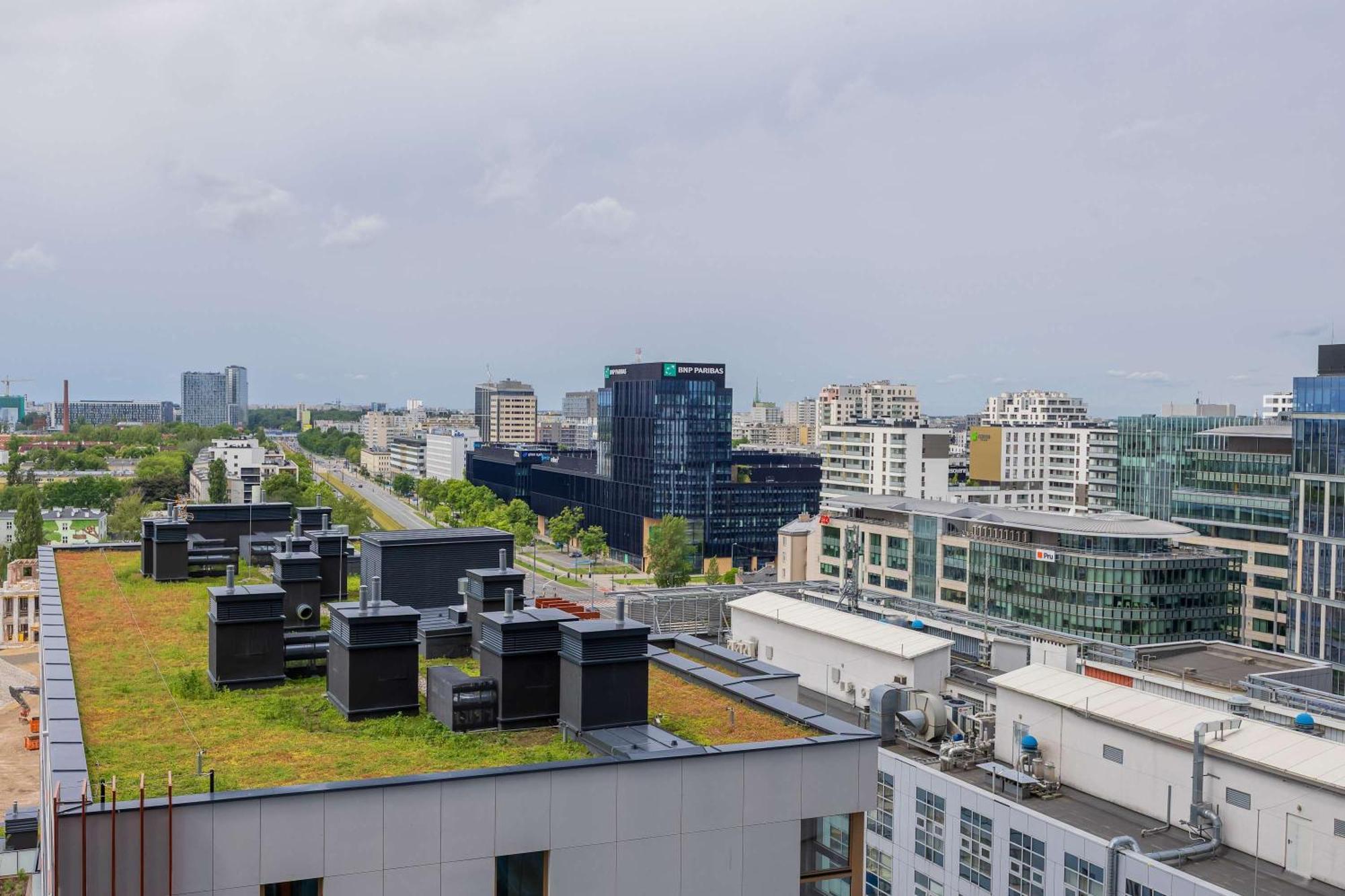 Apartamento Deluxe Towarowa Towers With Parking & Ac By Renters Prestige *