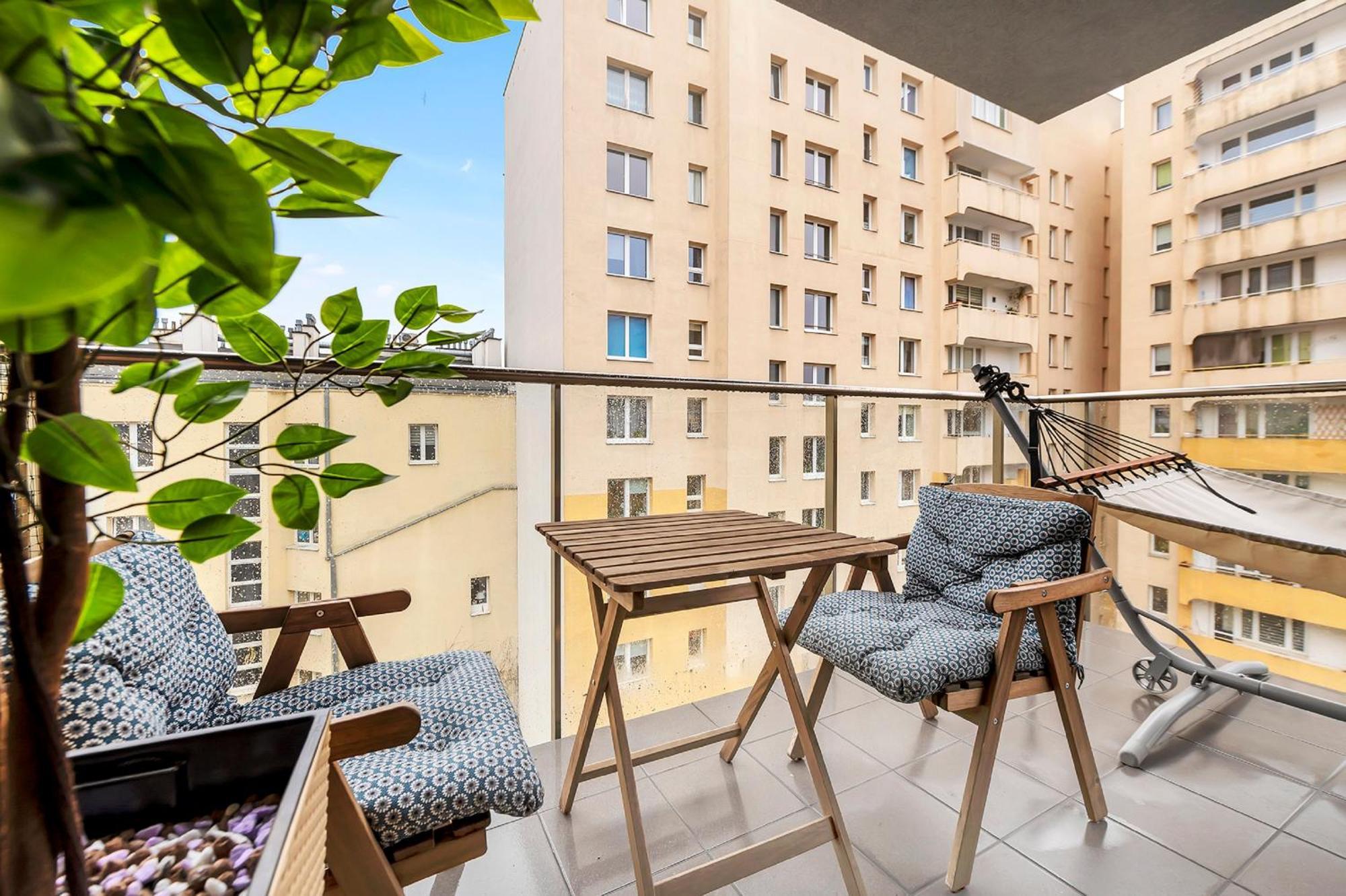 Lumina Comfortable With Balcony Varsóvia