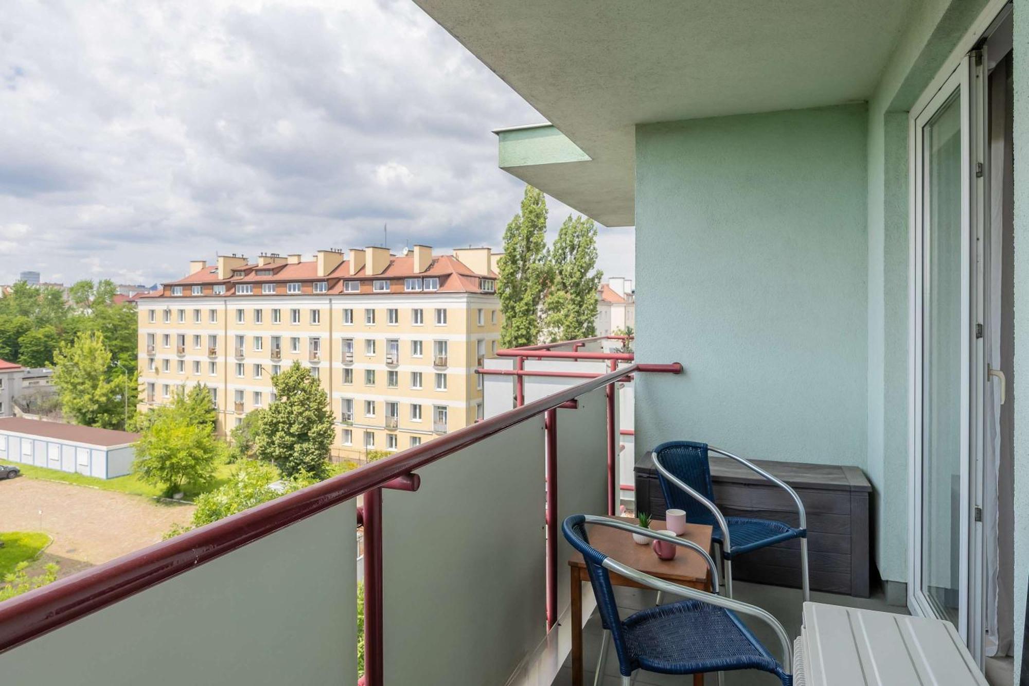 Air-conditioned Near Lazienki Park With Parking By Renters *