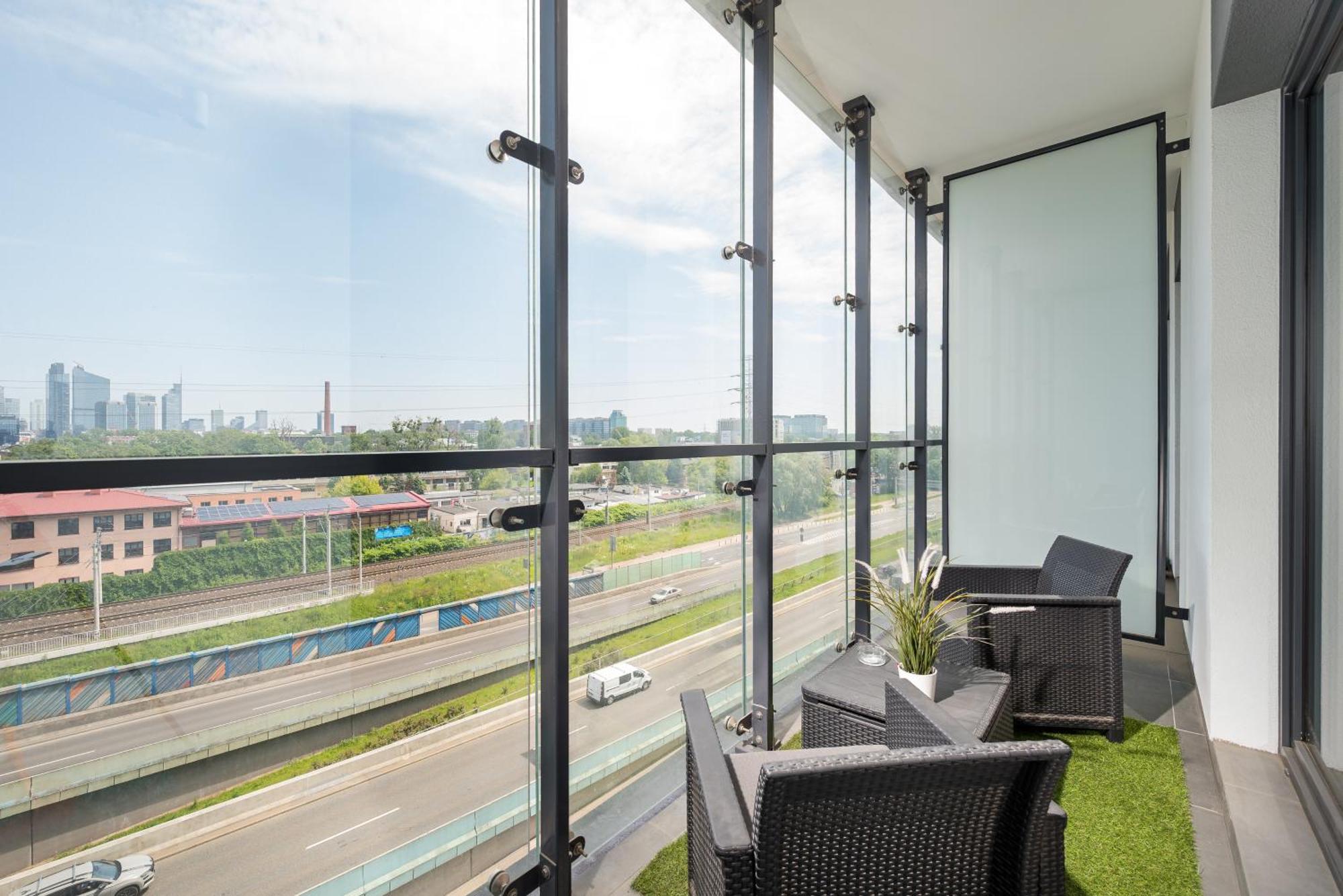 New Comfort 546 Apartment Warsaw