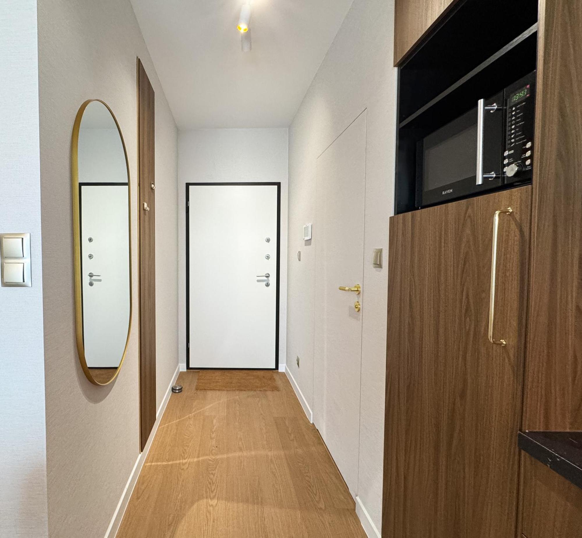 Deluxe Domaniewska With Ac By Renters Prestige *
