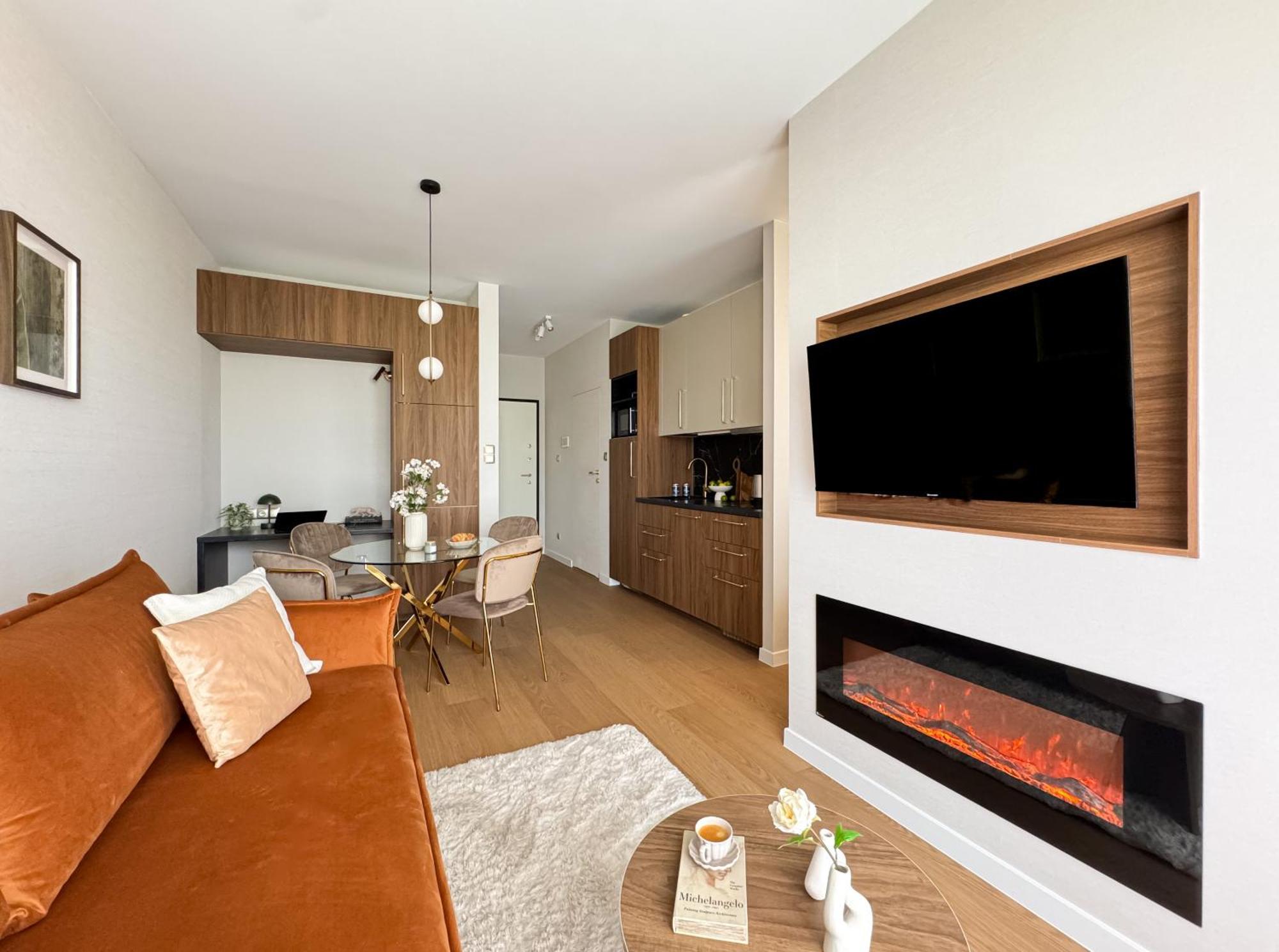 Deluxe Domaniewska With Ac By Renters Prestige * Warsaw
