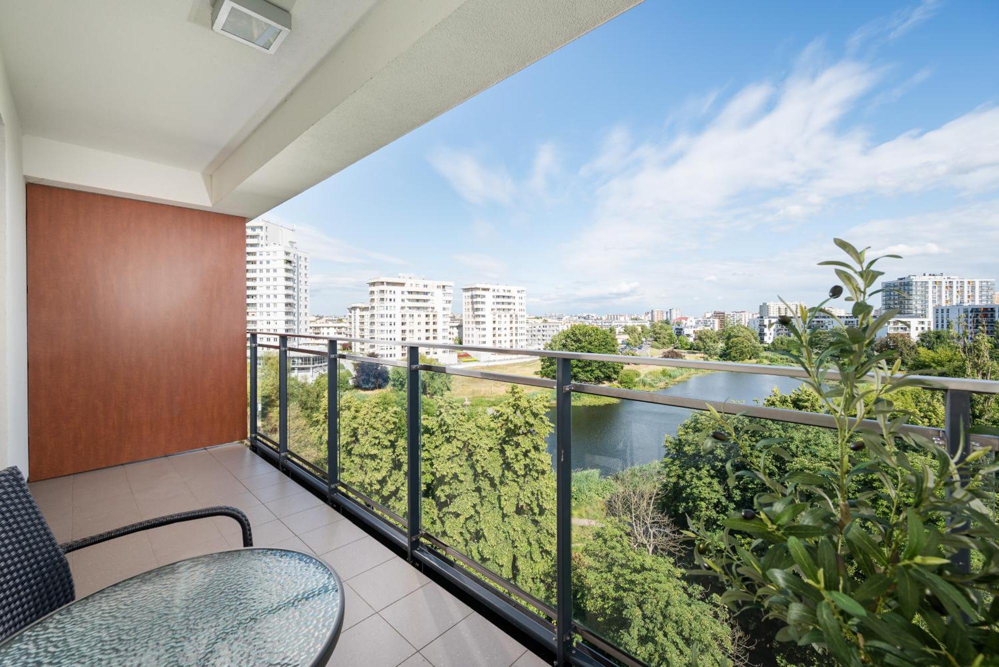 Jezioro Goclawskie View By Bookinghost